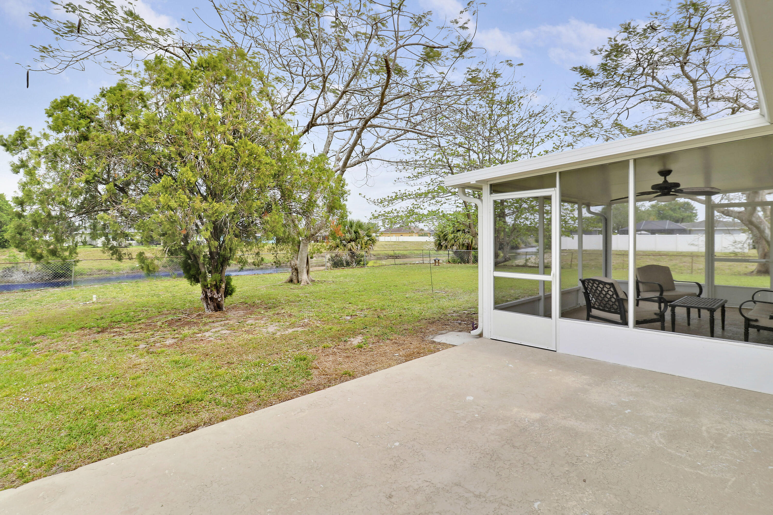 409 SW North Quick Circle, Port St. Lucie