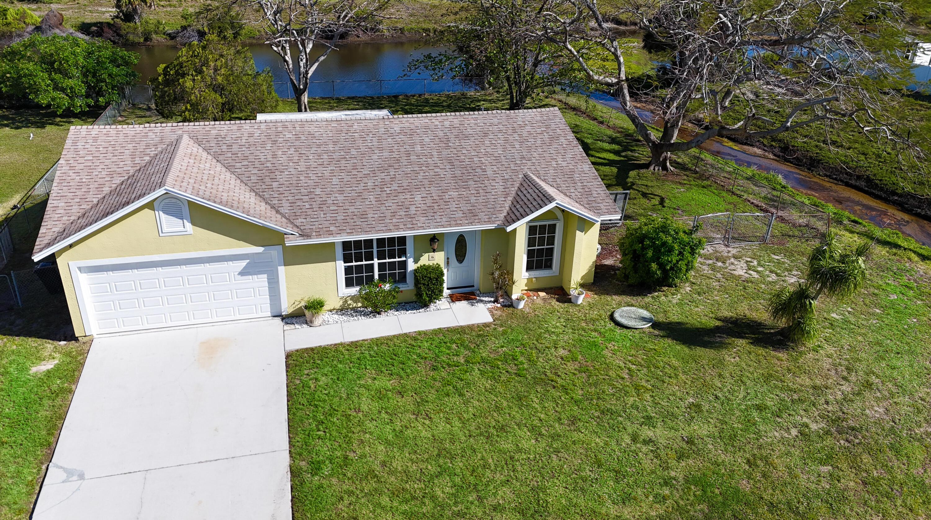 409 SW North Quick Circle, Port St. Lucie