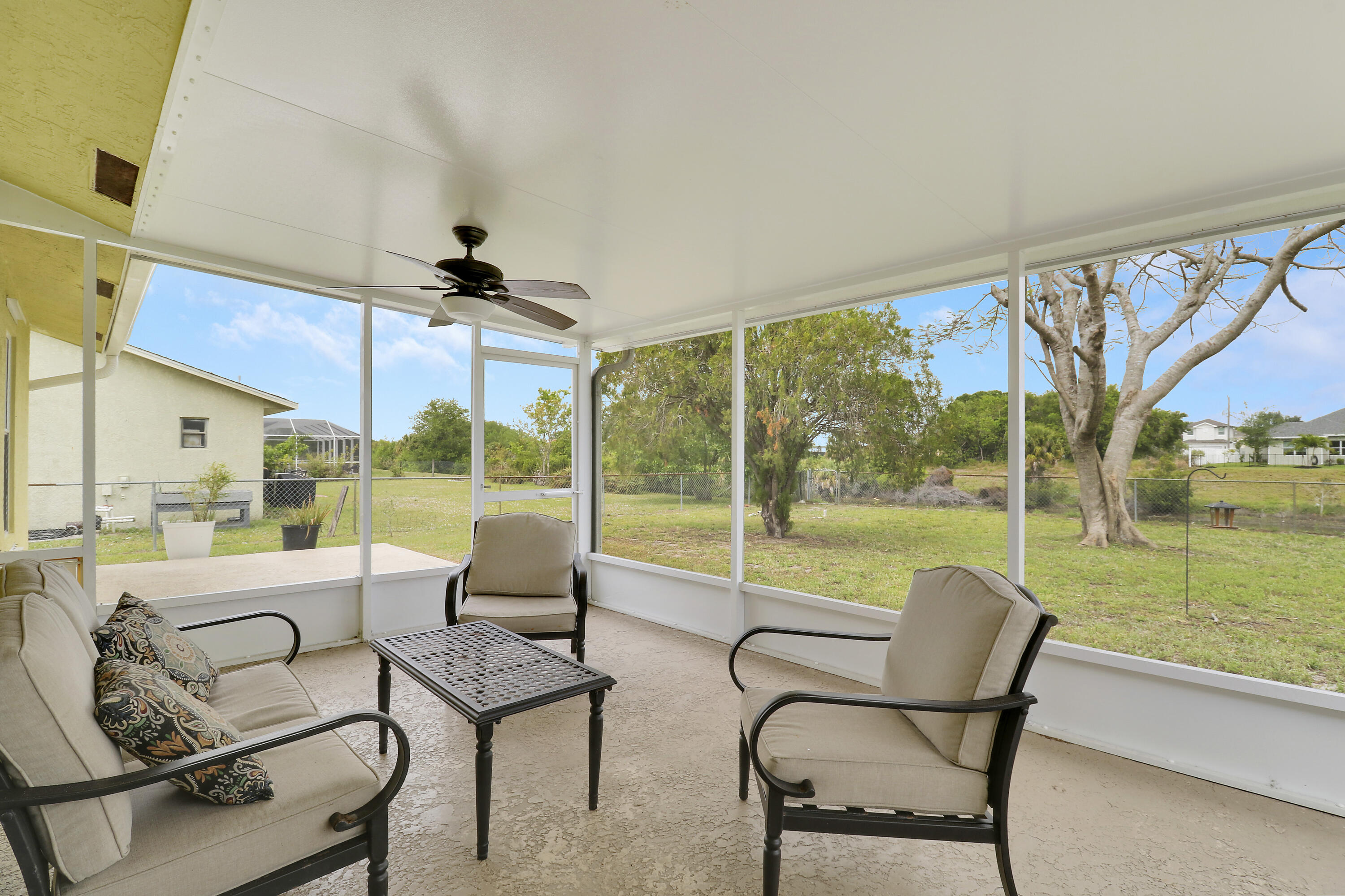 409 SW North Quick Circle, Port St. Lucie