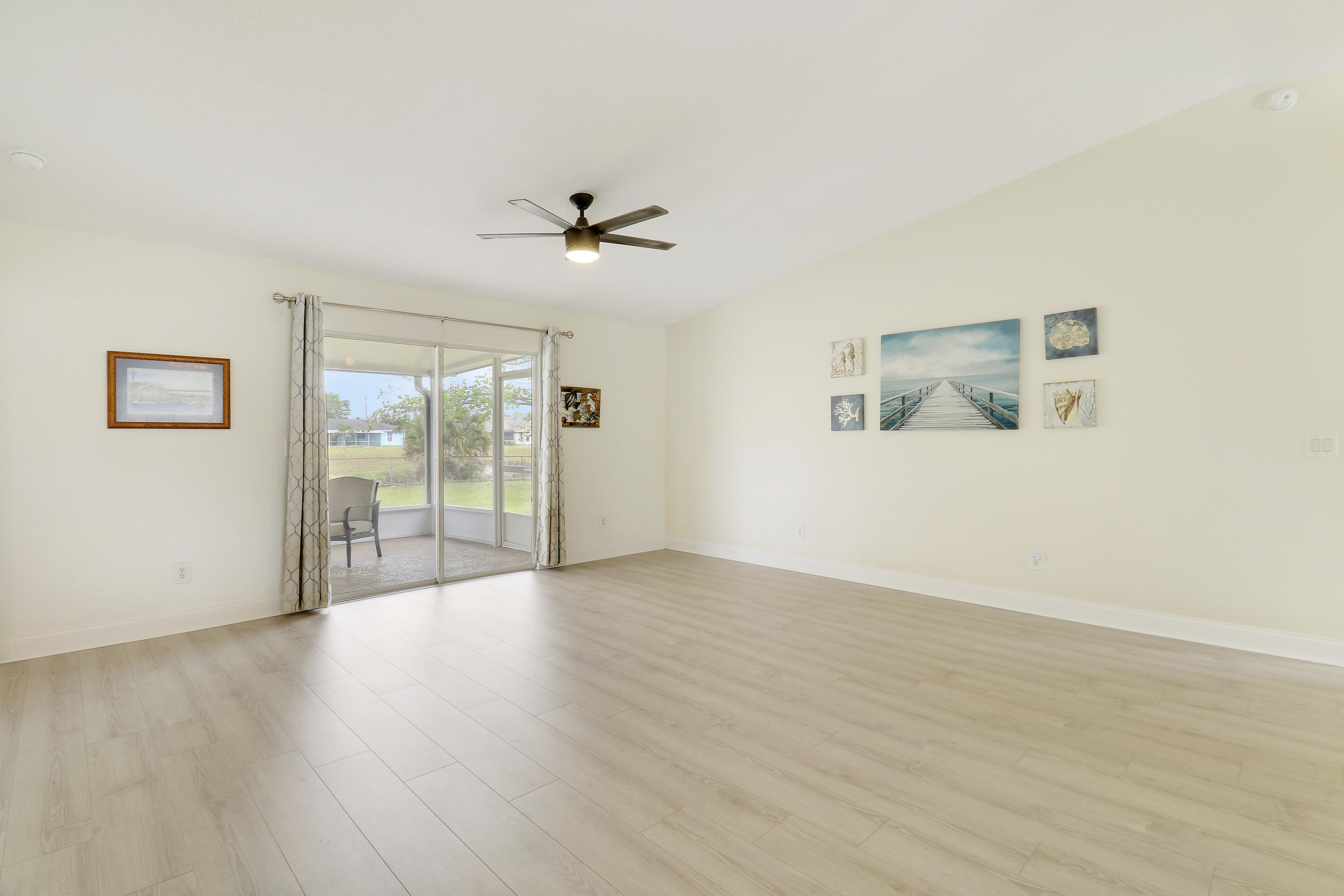 409 SW North Quick Circle, Port St. Lucie