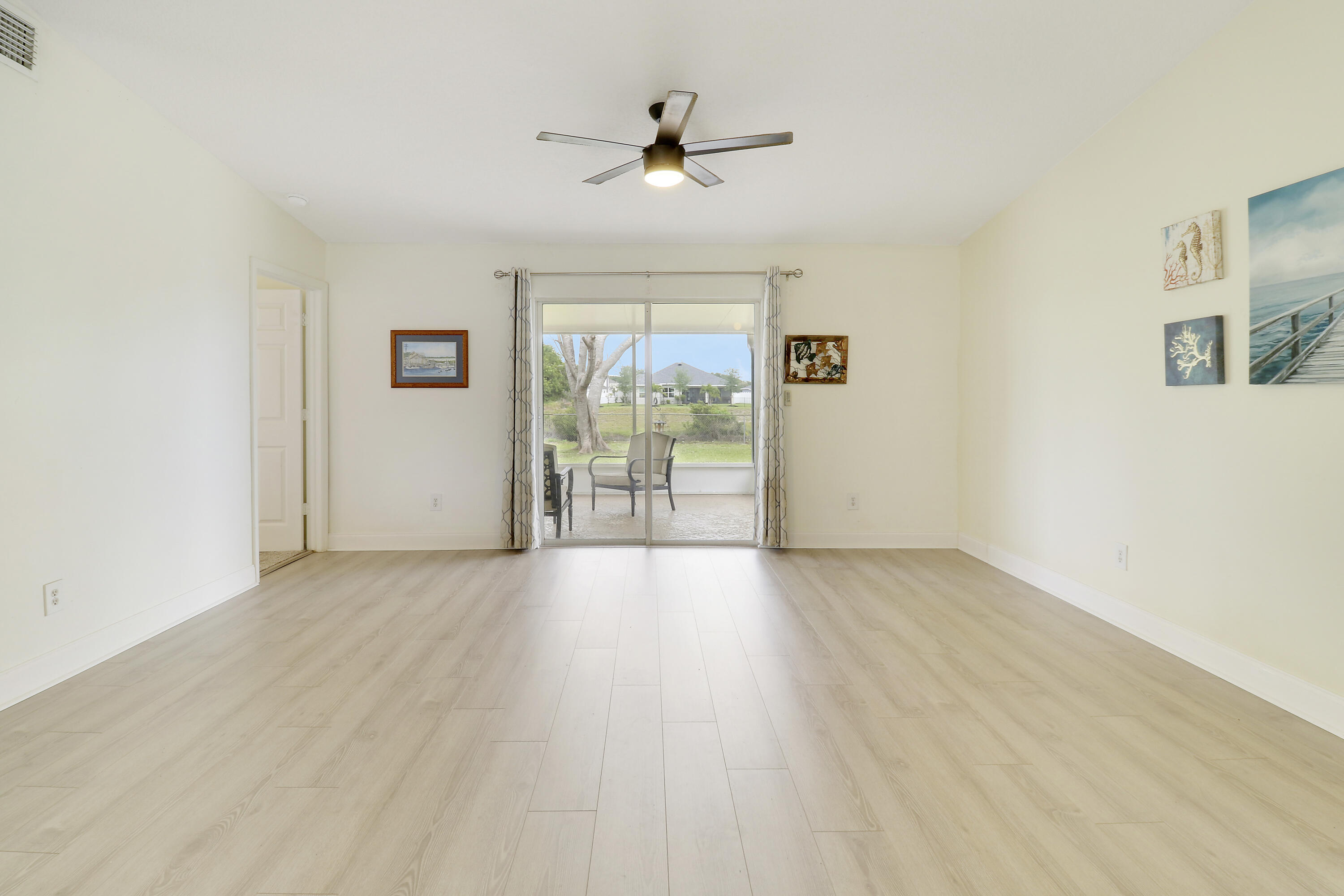409 SW North Quick Circle, Port St. Lucie