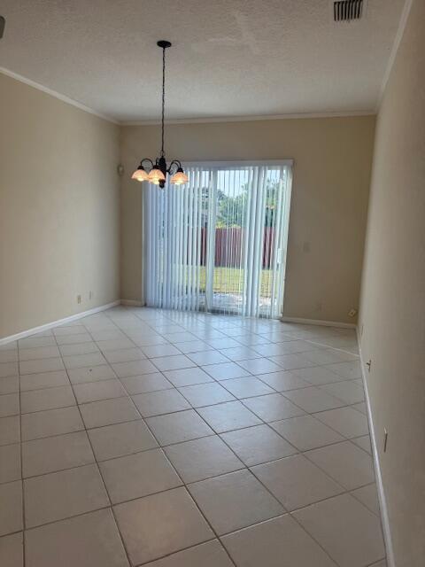 2509 SE Springtree Place, Stuart