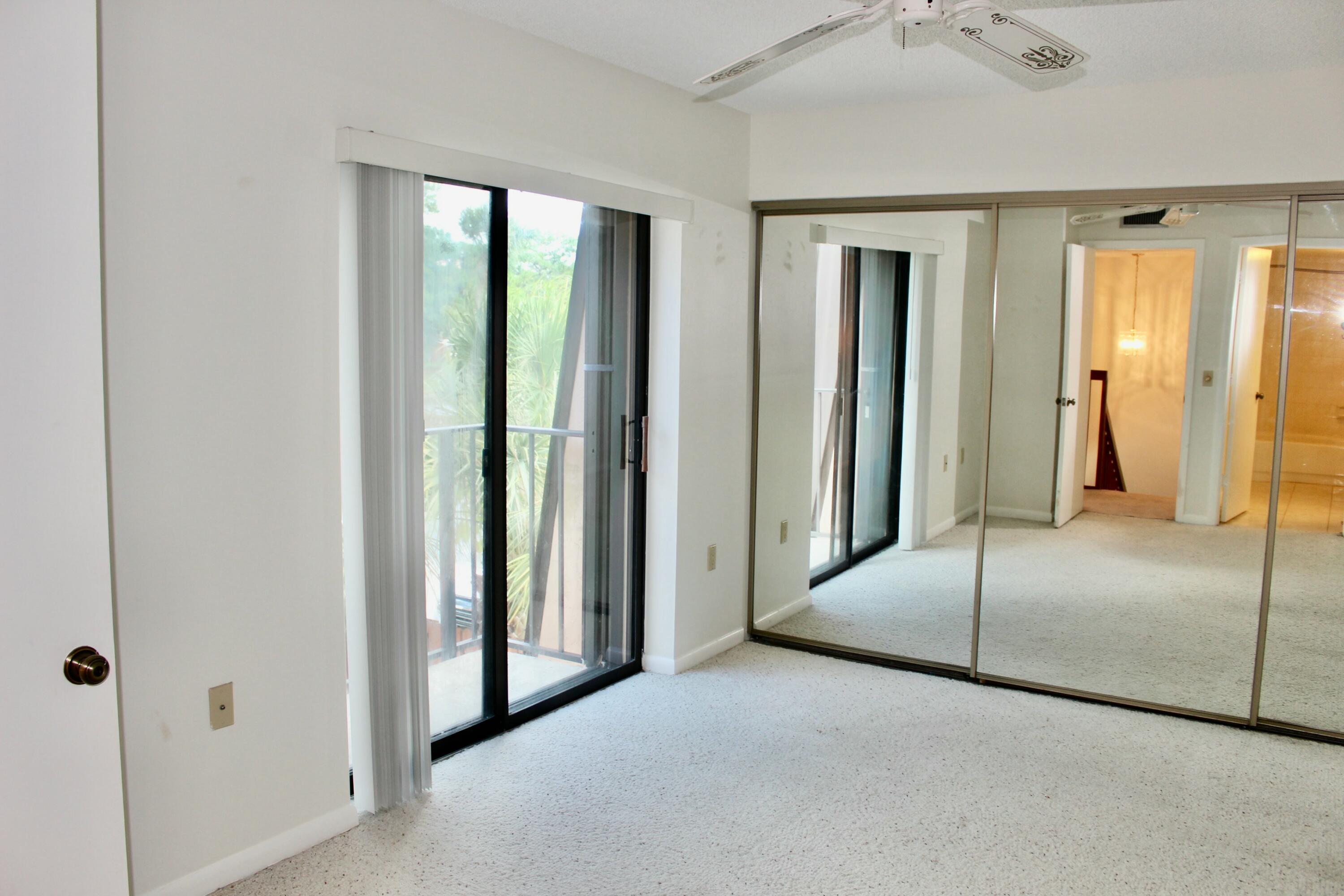 5820 SE Windsong Lane, Stuart