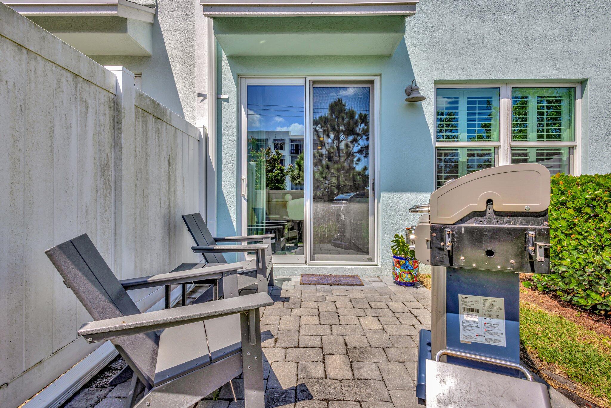 345 SE Angler Drive, Stuart