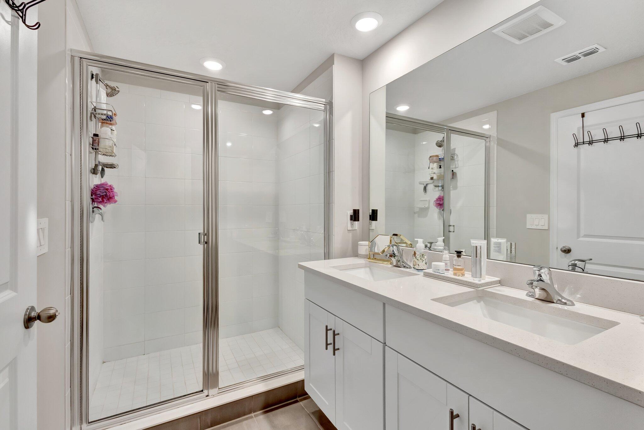 345 SE Angler Drive, Stuart