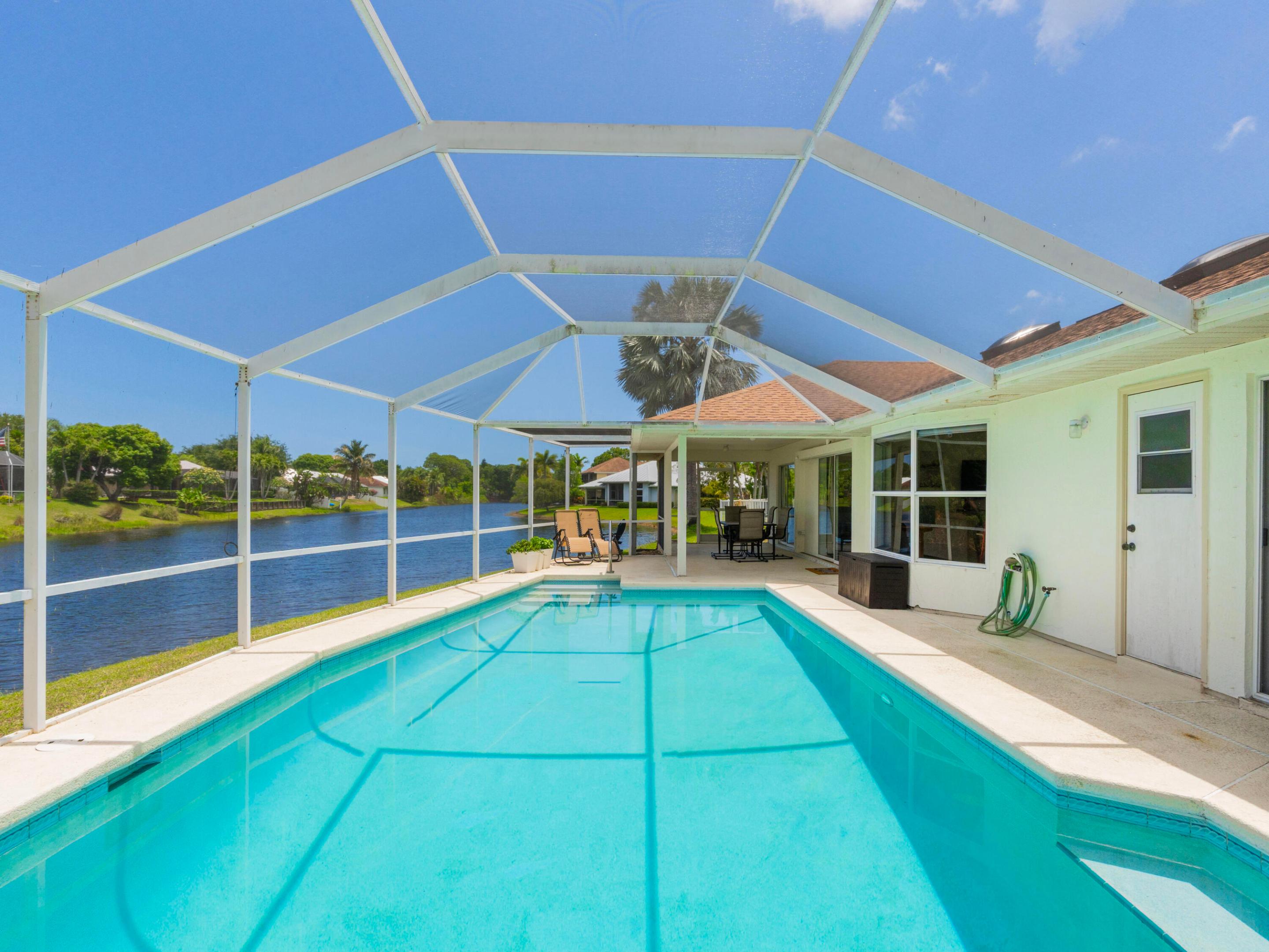 1123 SW Oak Hollow Court, Palm City