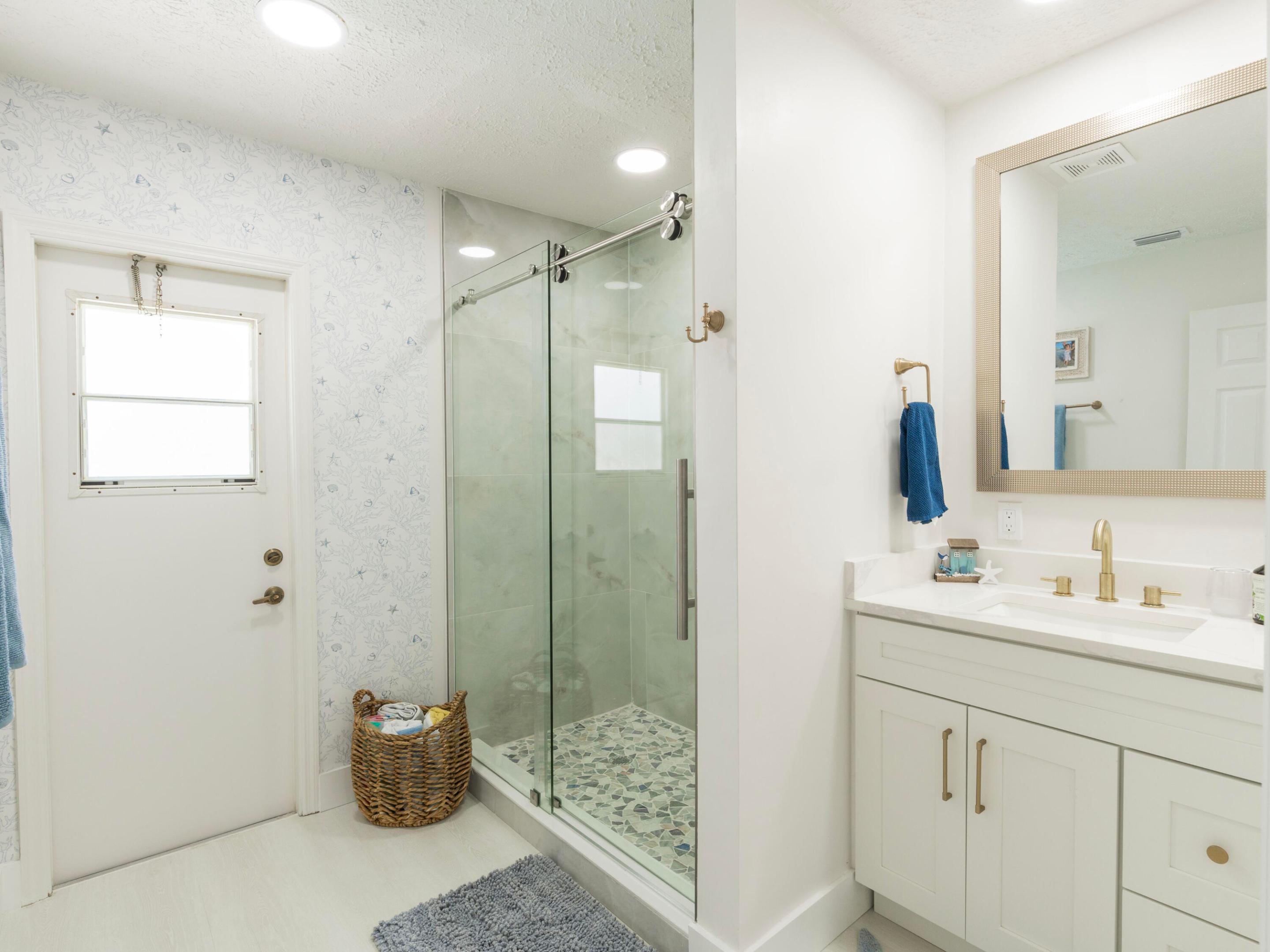 1123 SW Oak Hollow Court, Palm City