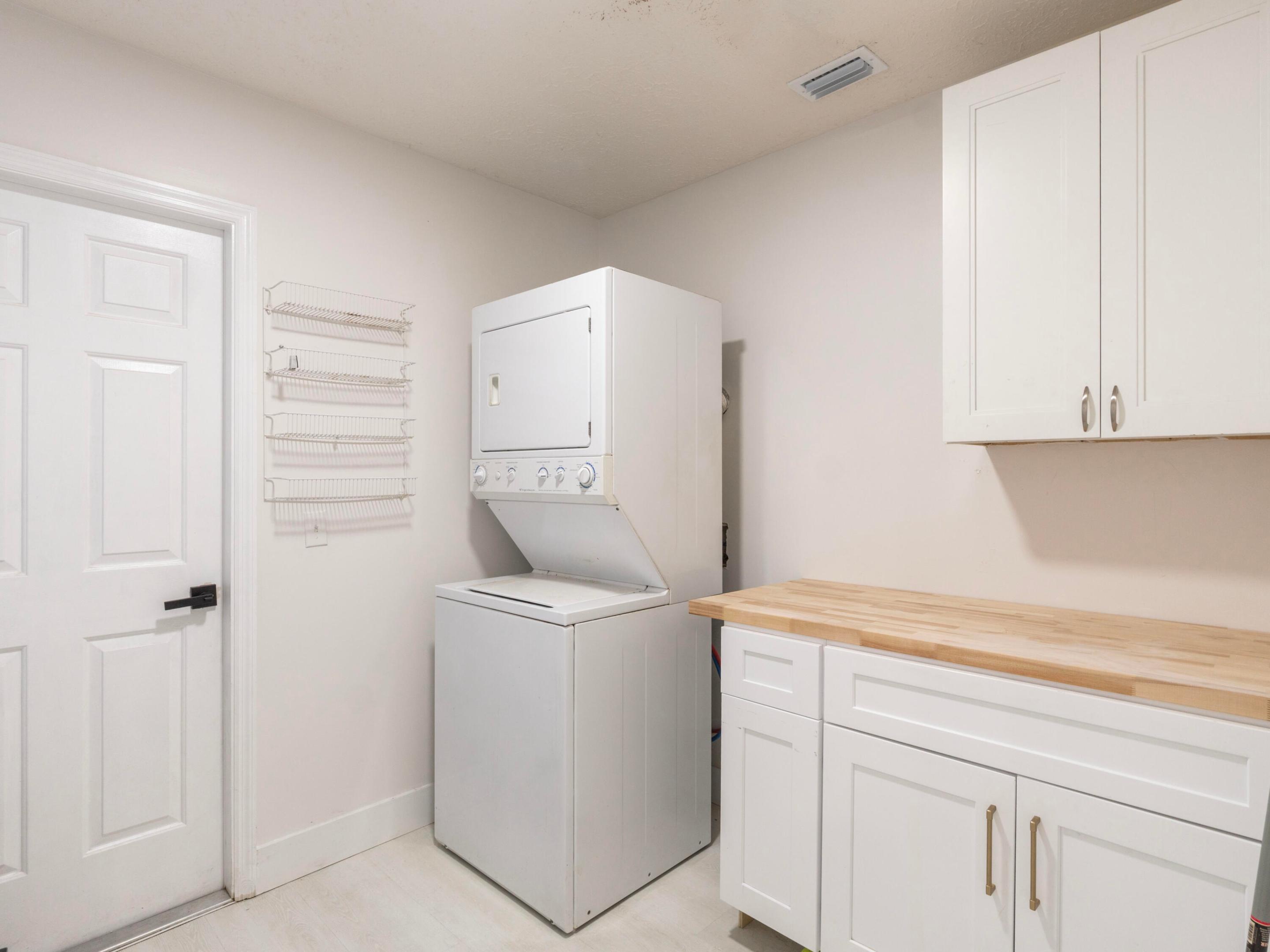 1123 SW Oak Hollow Court, Palm City