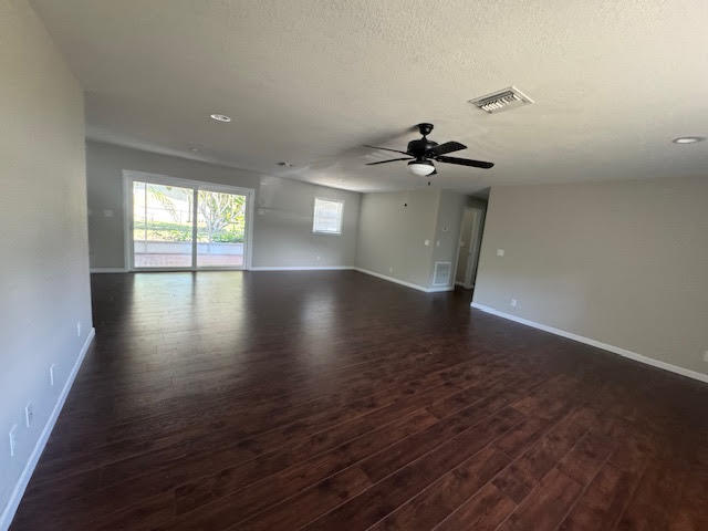 709 SE Alamanda Way, Stuart