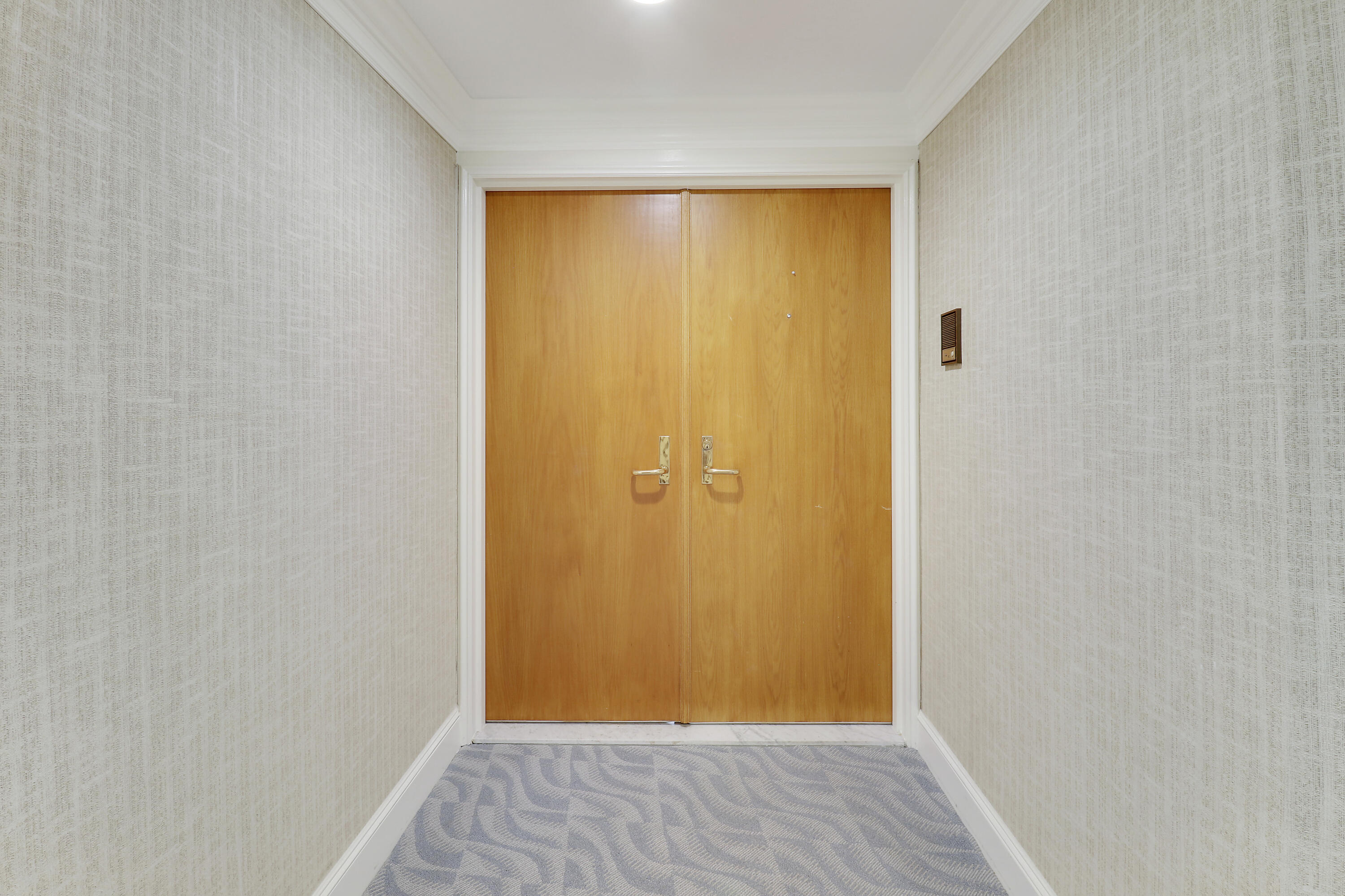 5250 N Ocean Drive 7s, Singer Island Unit: 7s