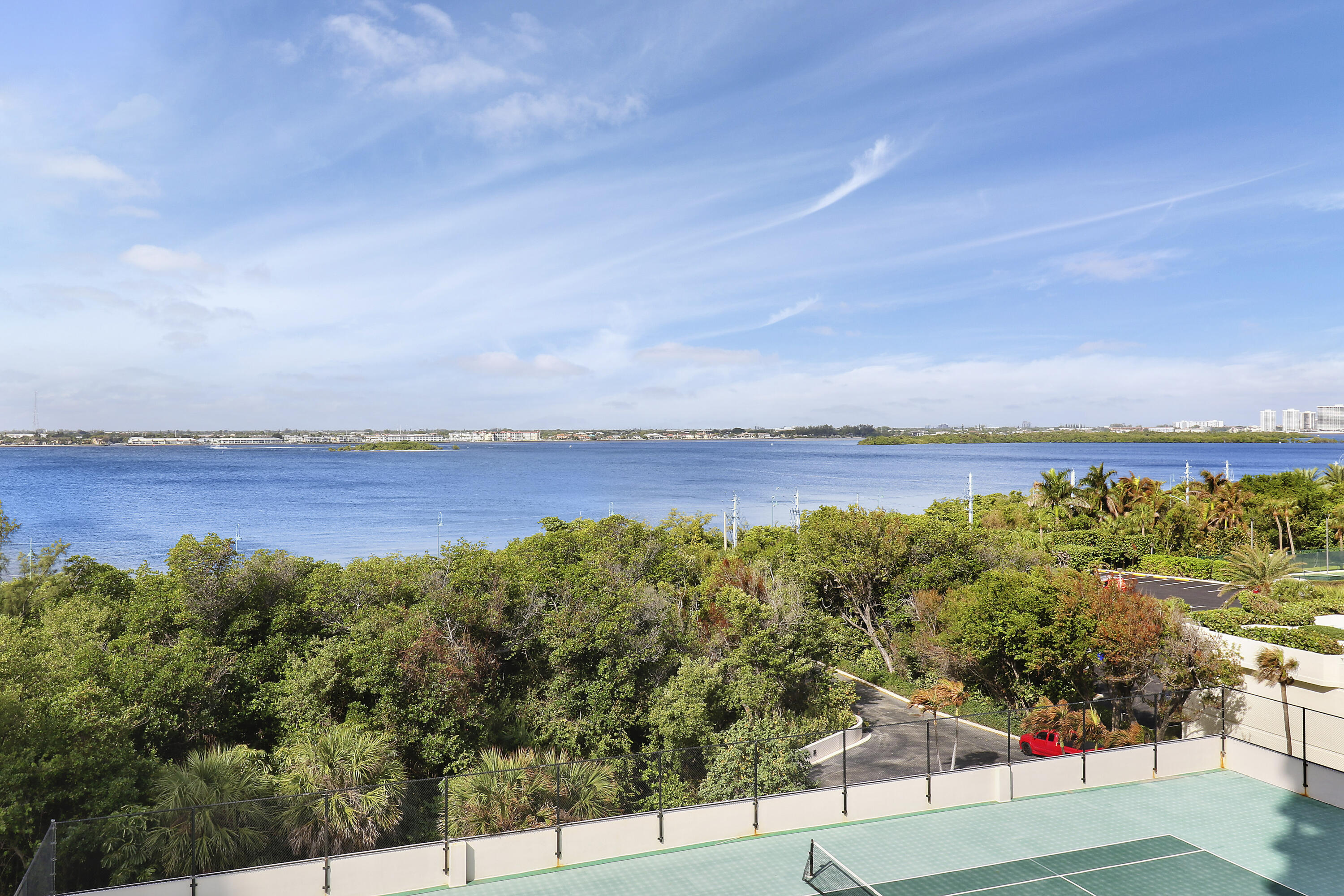5250 N Ocean Drive 7s, Singer Island Unit: 7s