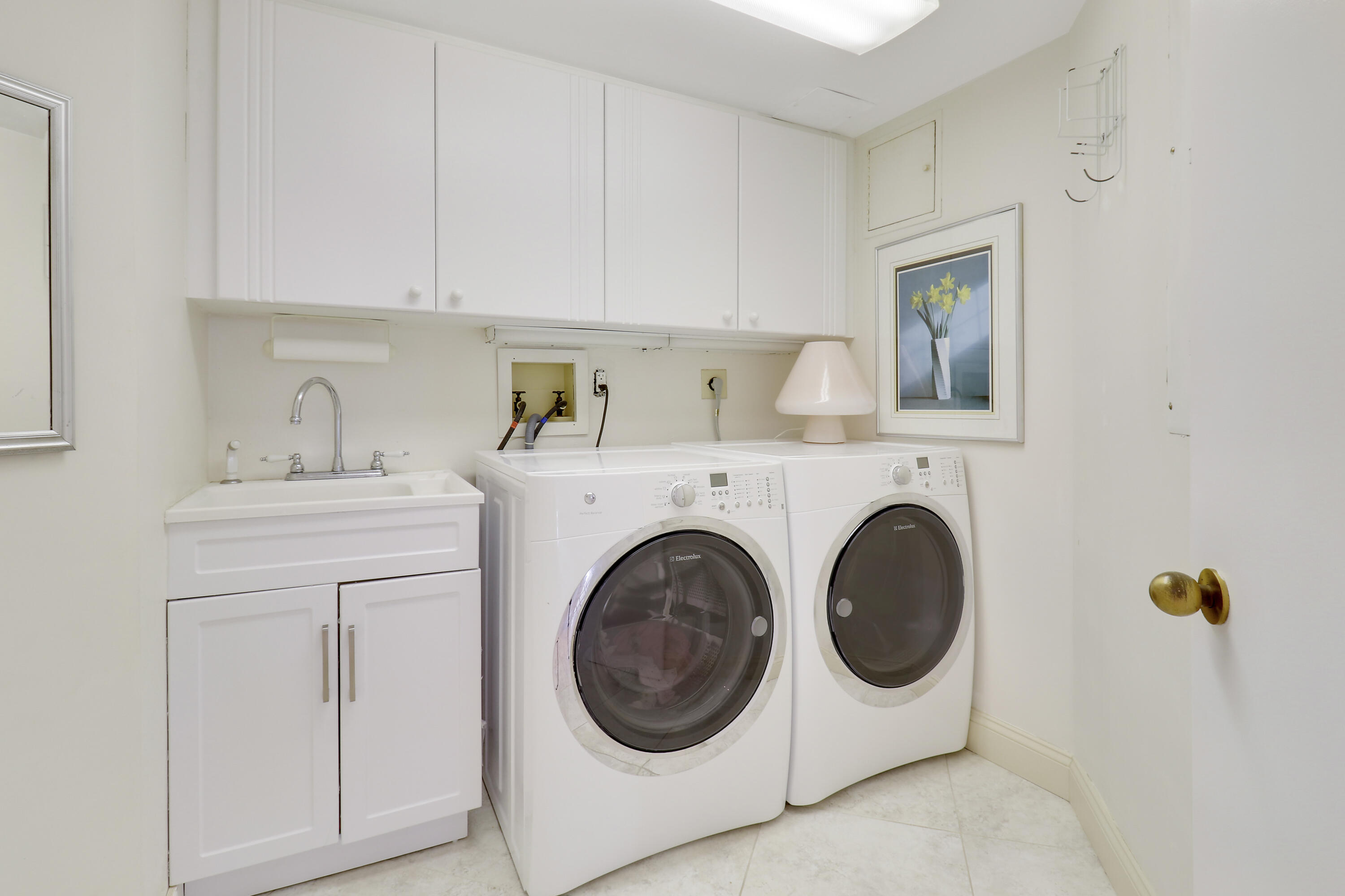 5250 N Ocean Drive 7s, Singer Island Unit: 7s