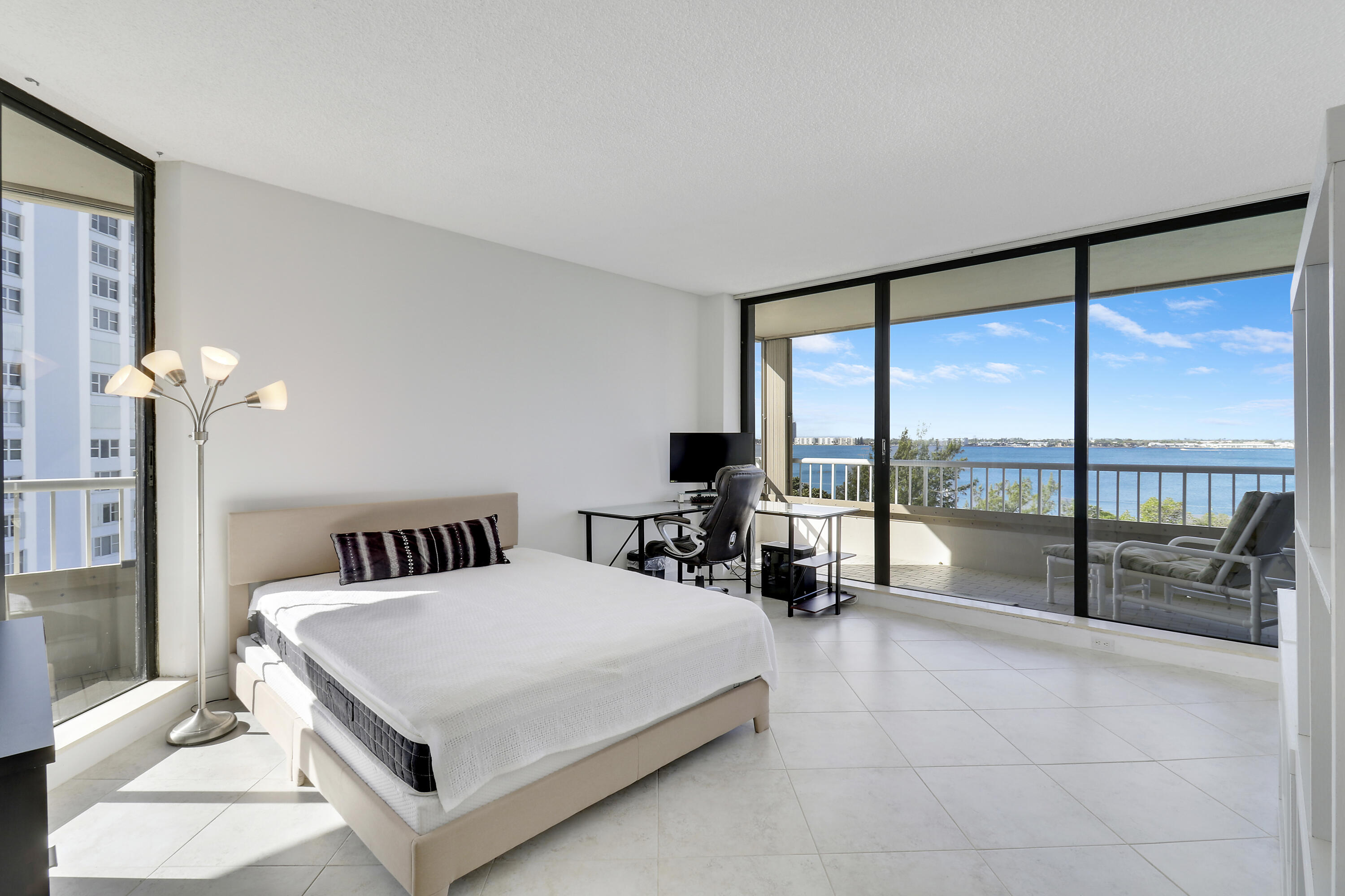 5250 N Ocean Drive 7s, Singer Island Unit: 7s