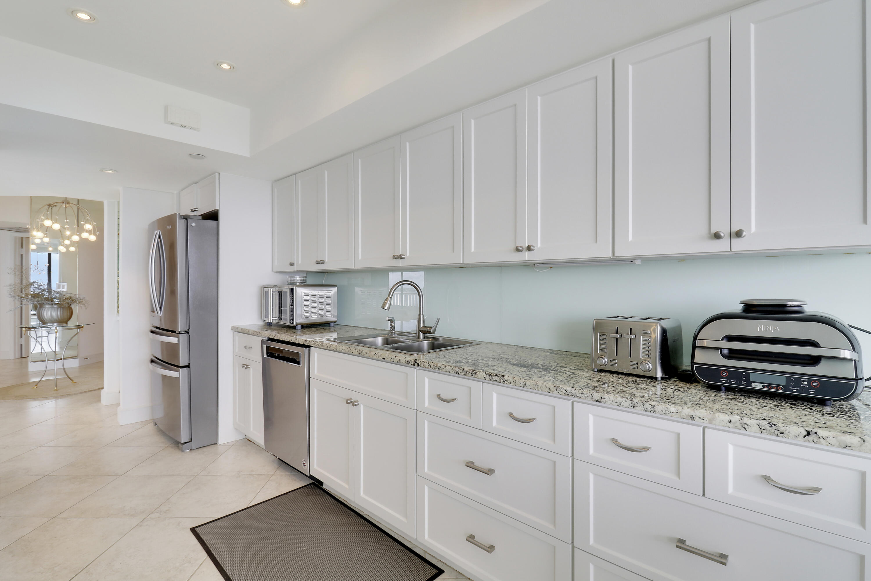5250 N Ocean Drive 7s, Singer Island Unit: 7s