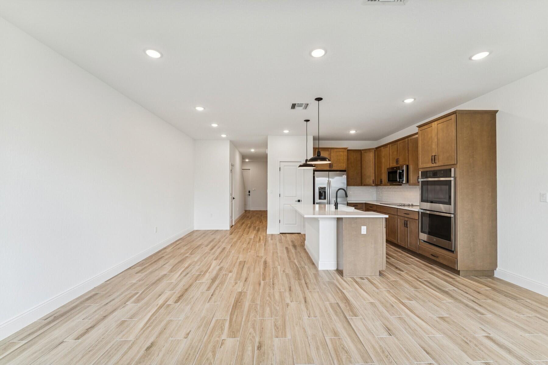 146 SE Birch Terrace 1686