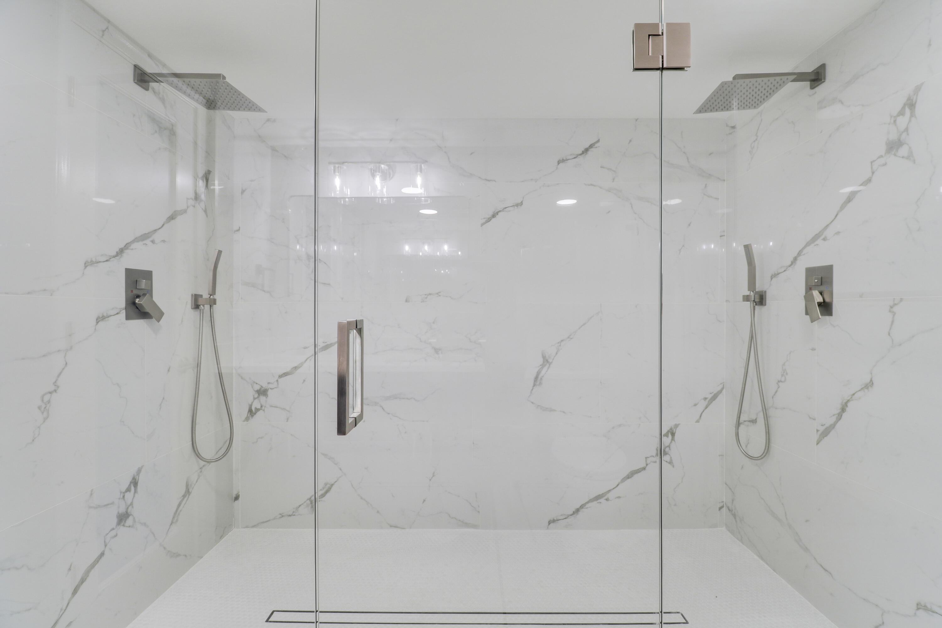 4200 N Ocean Drive 2-204, Singer Island Unit: 2-204