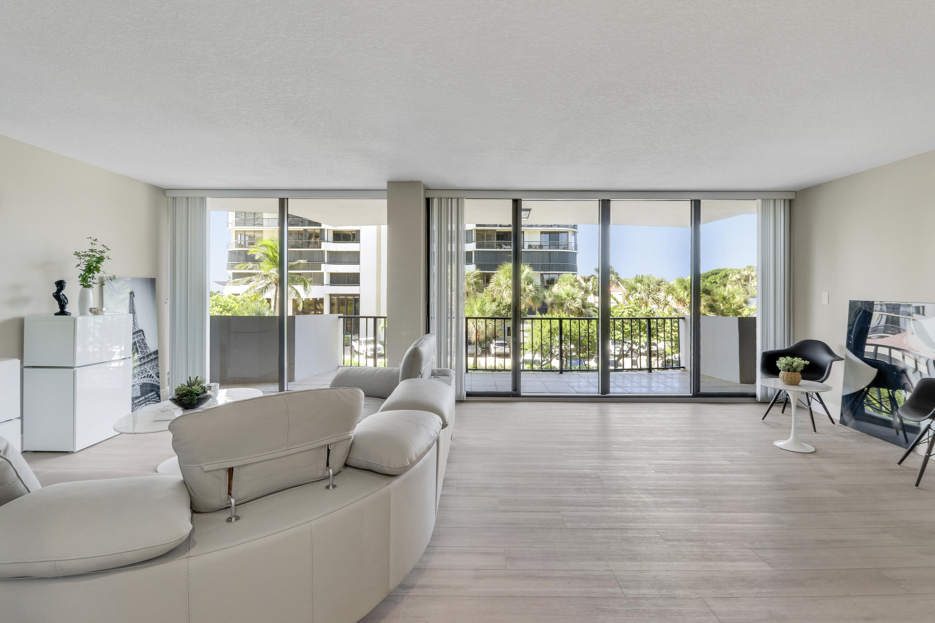 4200 N Ocean Drive 2-204, Singer Island Unit: 2-204
