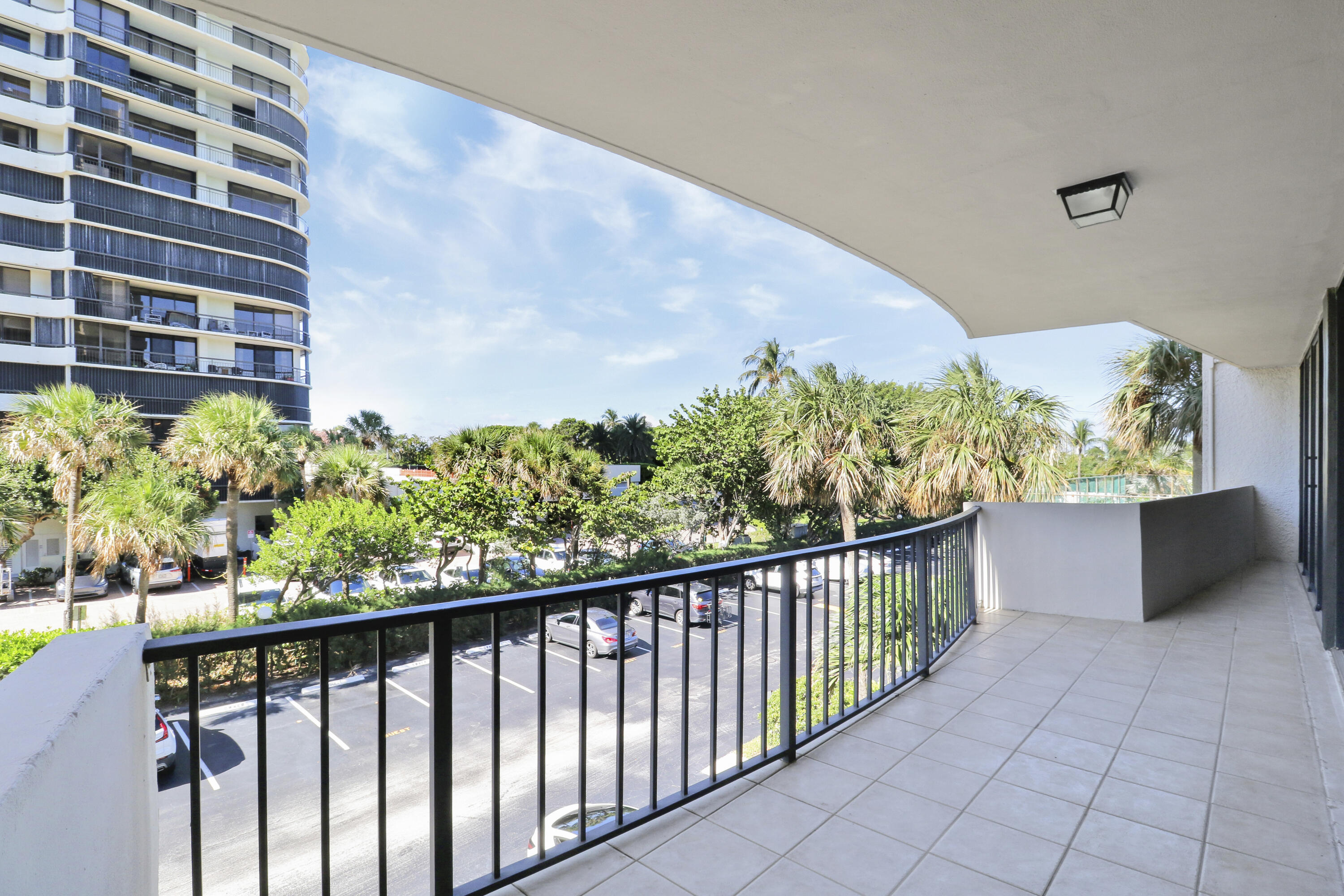 4200 N Ocean Drive 2-204, Singer Island Unit: 2-204
