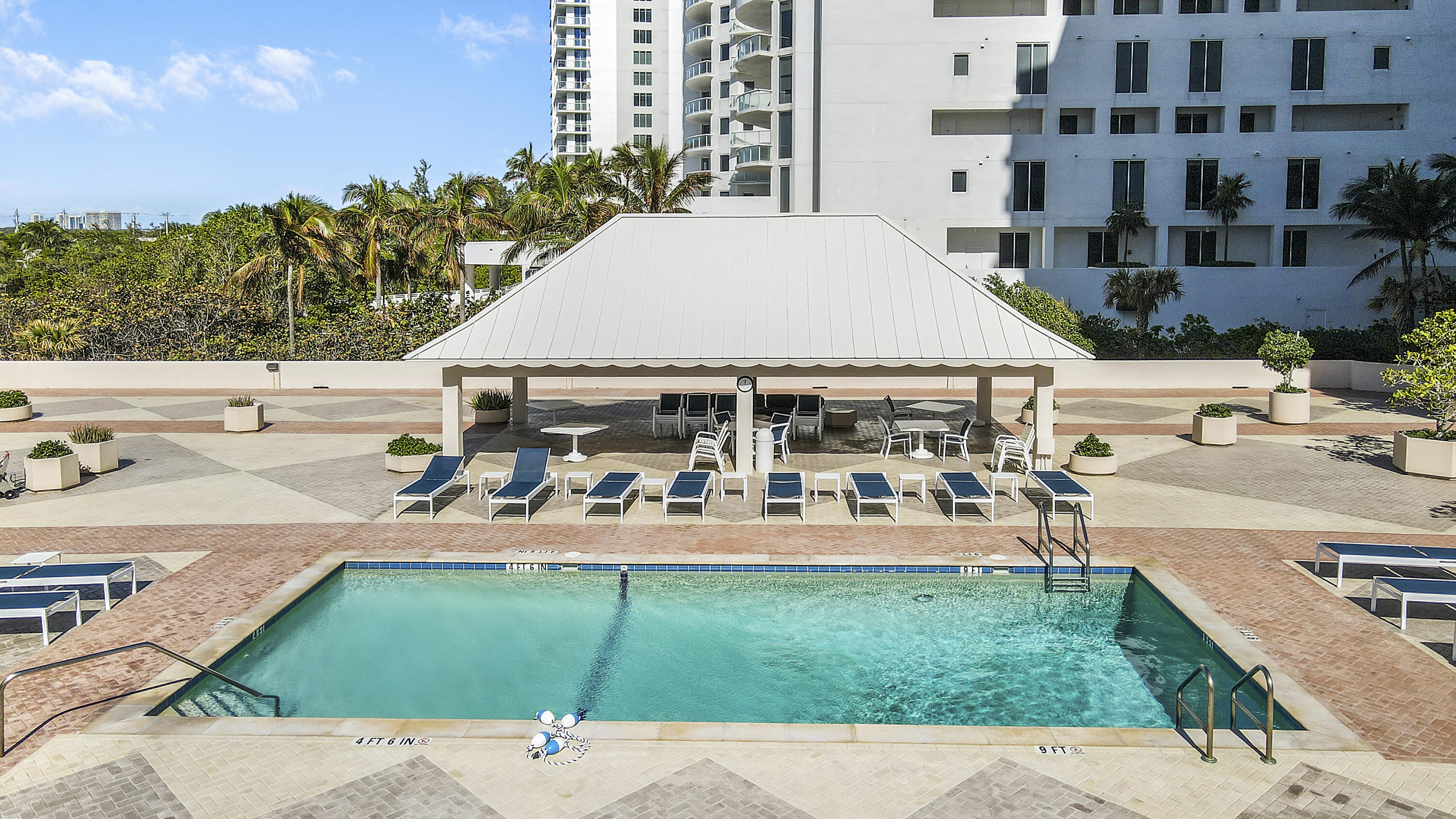 4200 N Ocean Drive 2-204, Singer Island Unit: 2-204