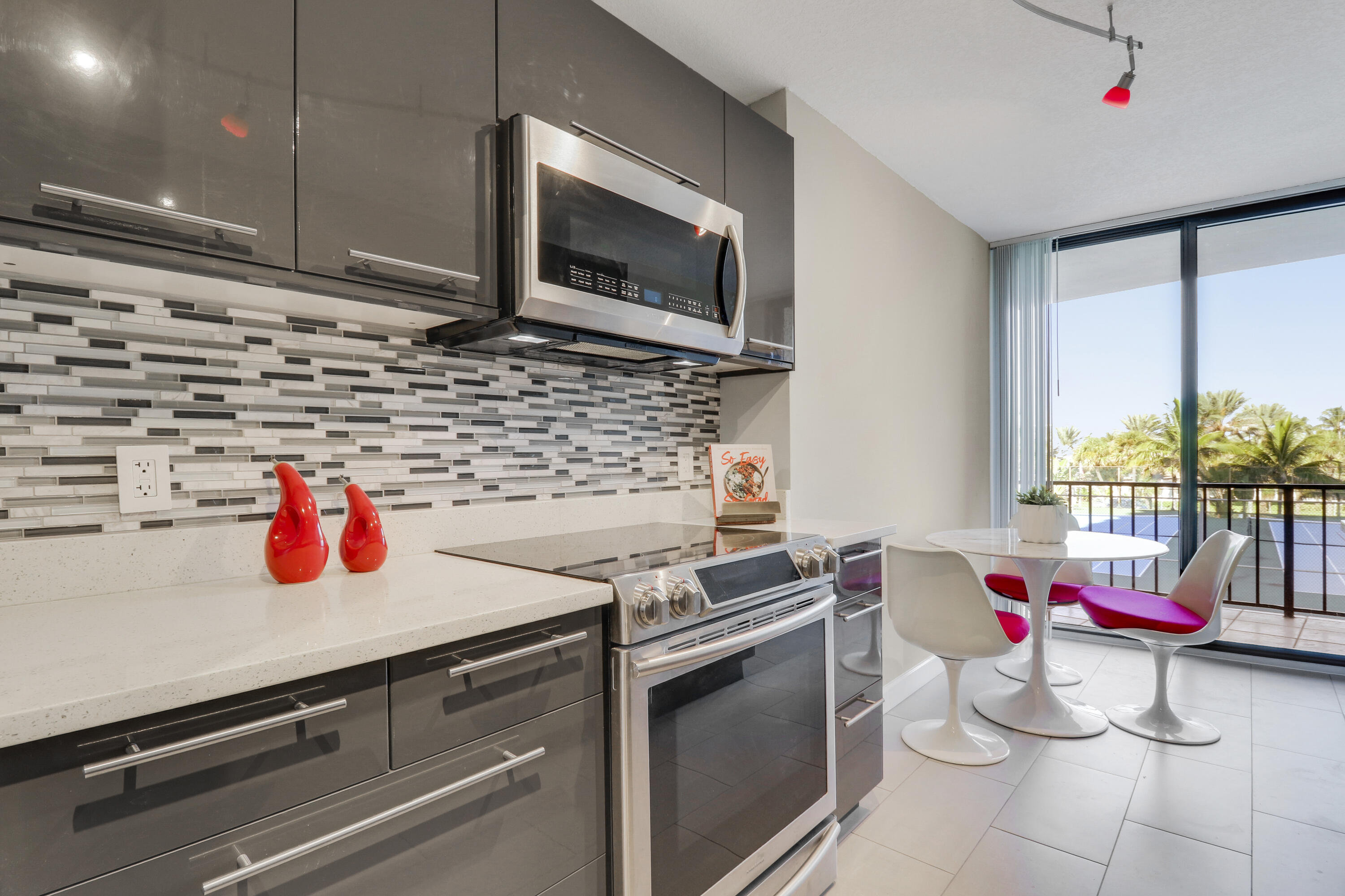 4200 N Ocean Drive 2-204, Singer Island Unit: 2-204