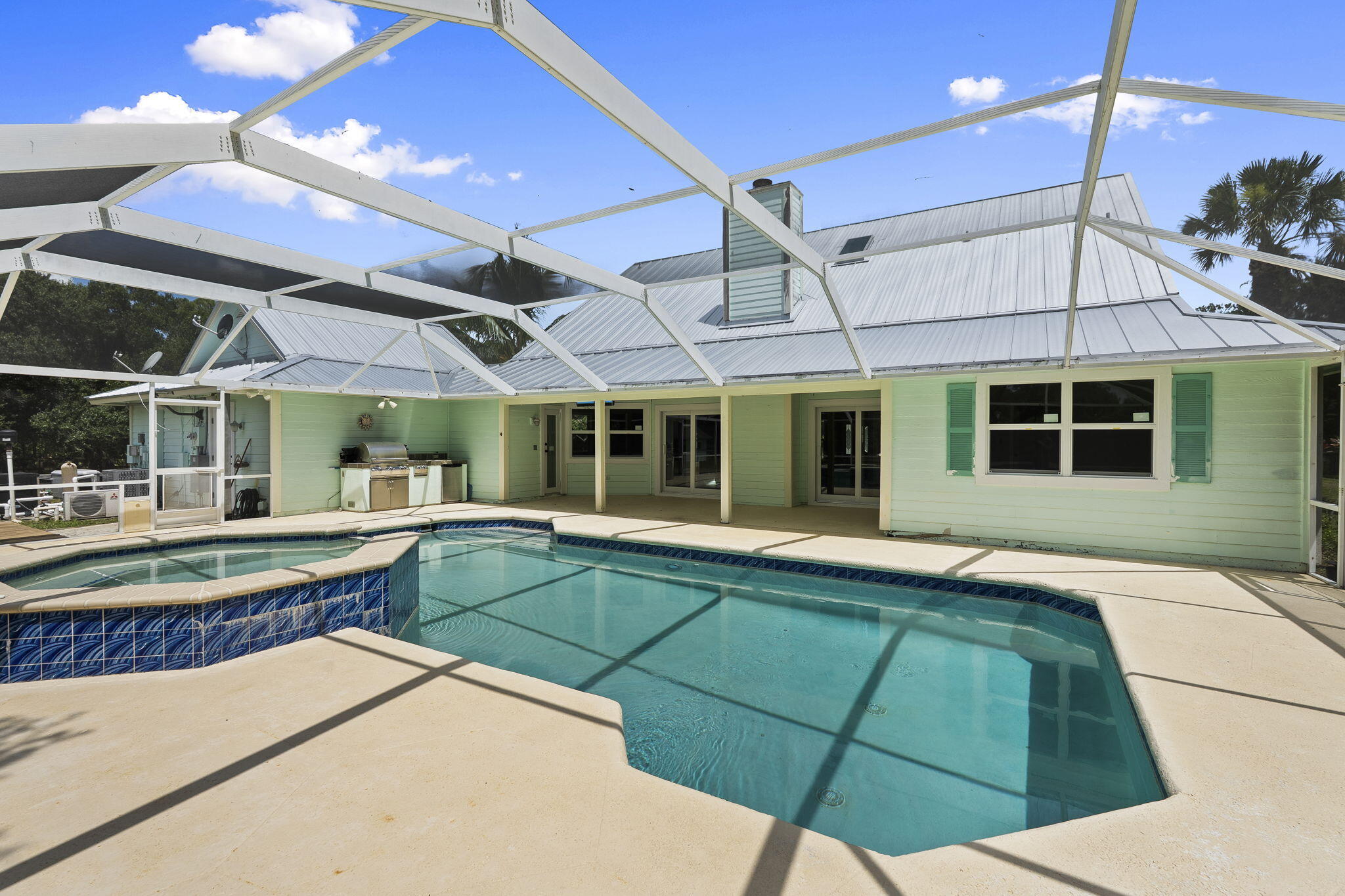 5454 SW Quail Hollow Street