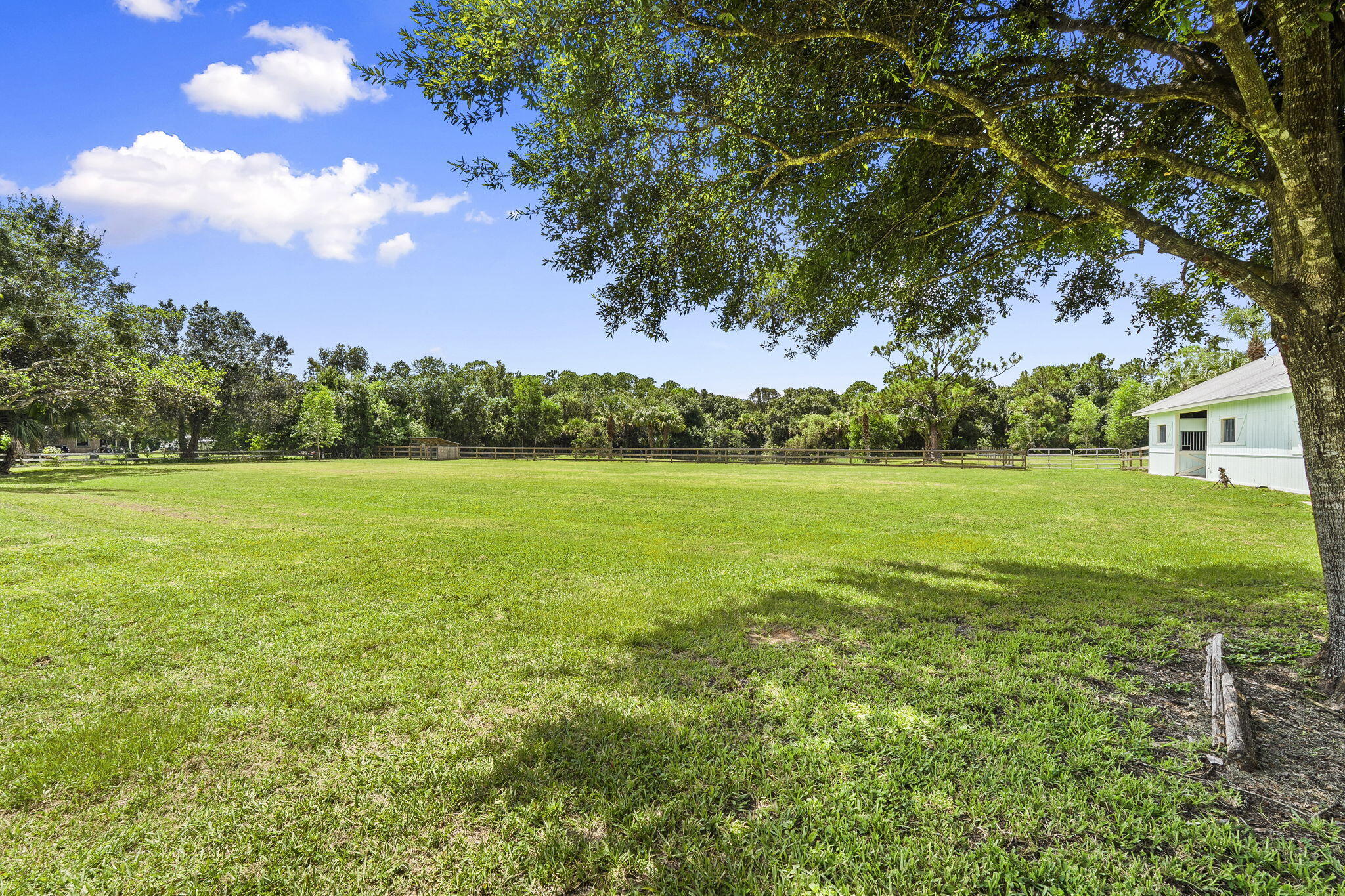 5454 SW Quail Hollow Street