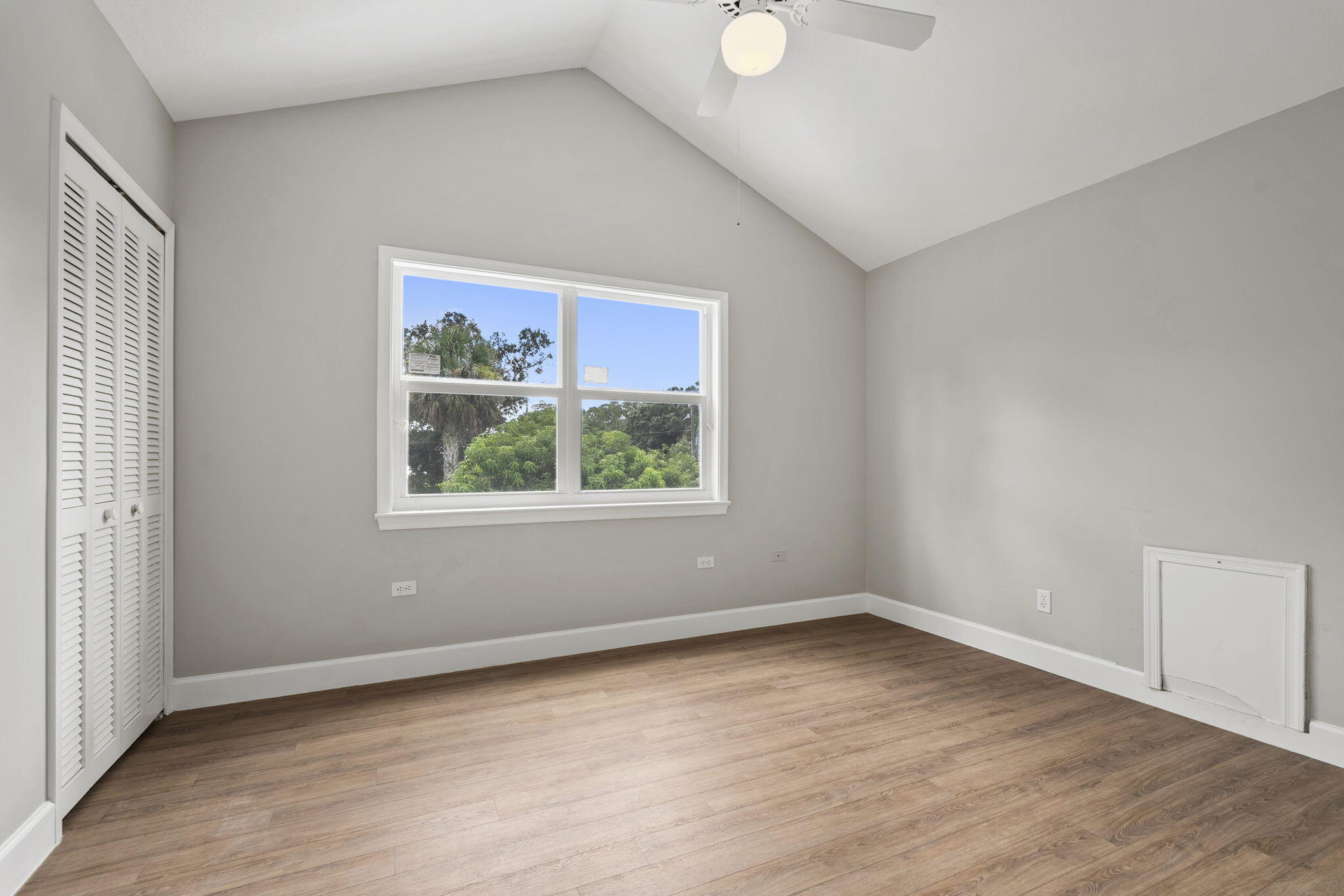 5454 SW Quail Hollow Street