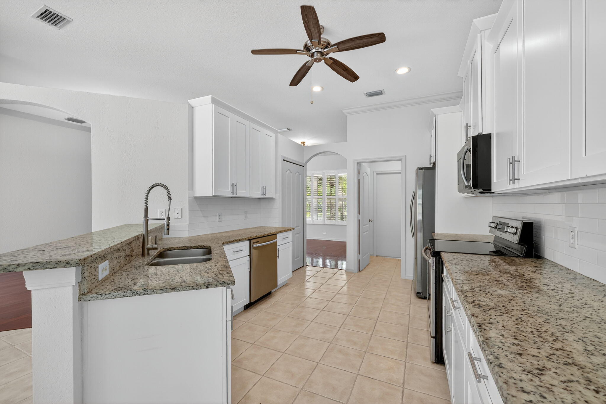 419 SW Sweetwater Trail, Port St. Lucie