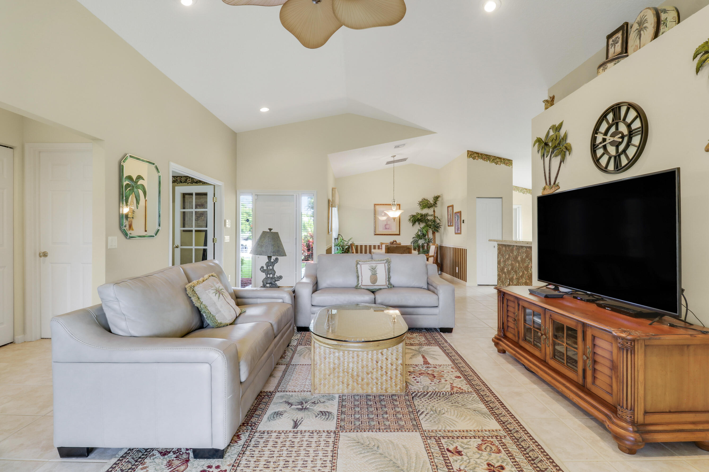 2698 SW Versailles Terrace, Stuart