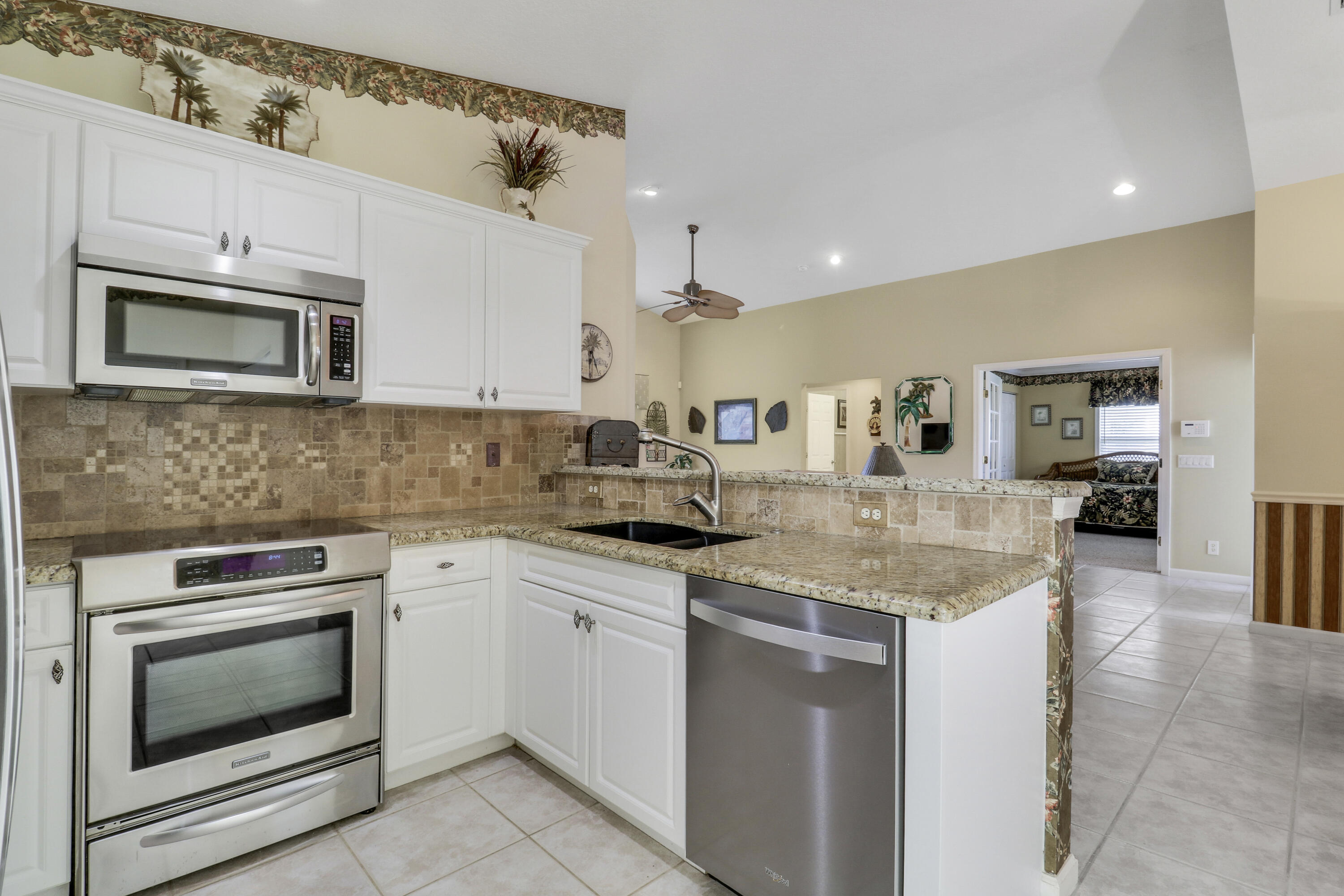 2698 SW Versailles Terrace, Stuart