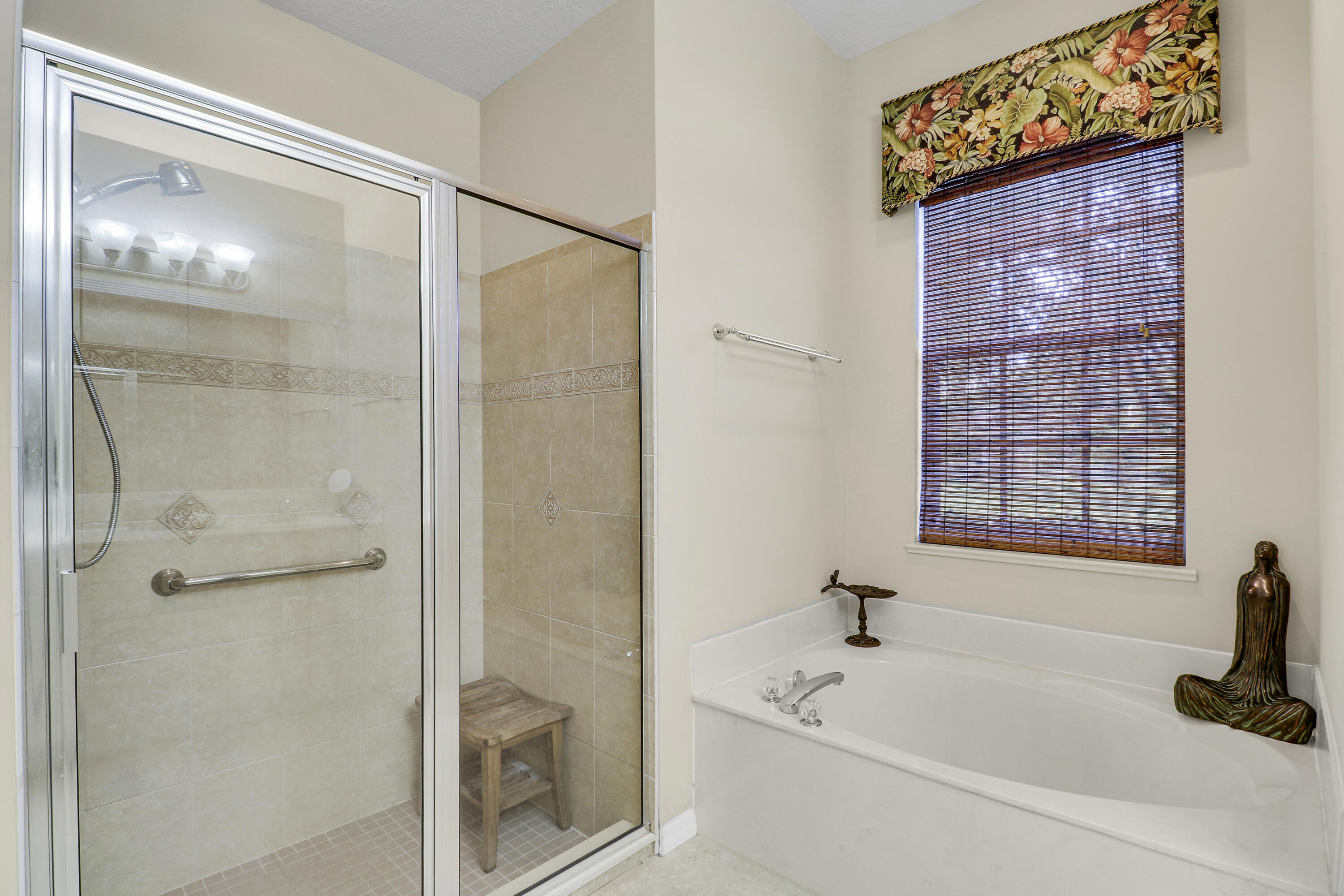 149 SE Ashley Oaks Way