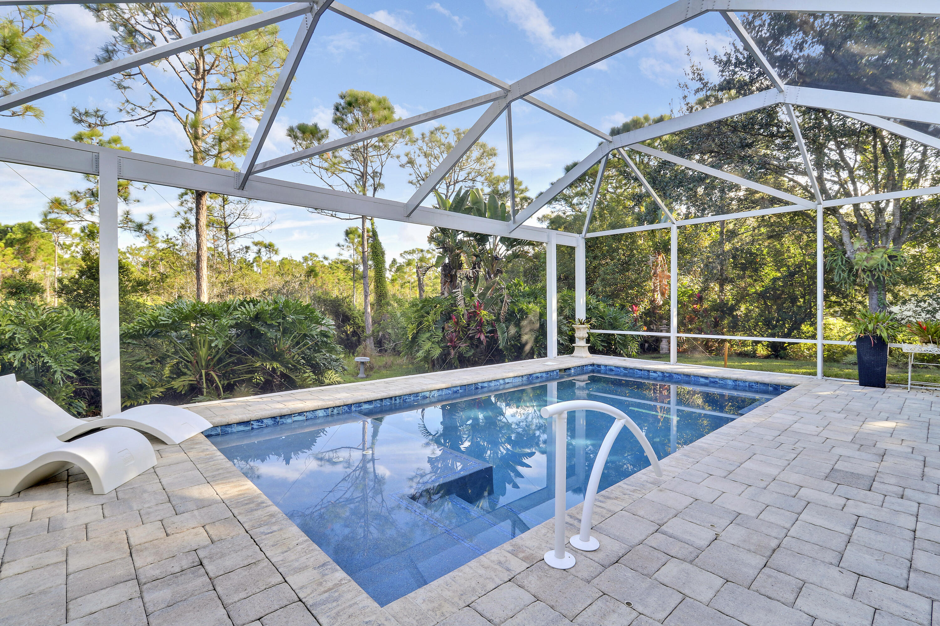 149 SE Ashley Oaks Way