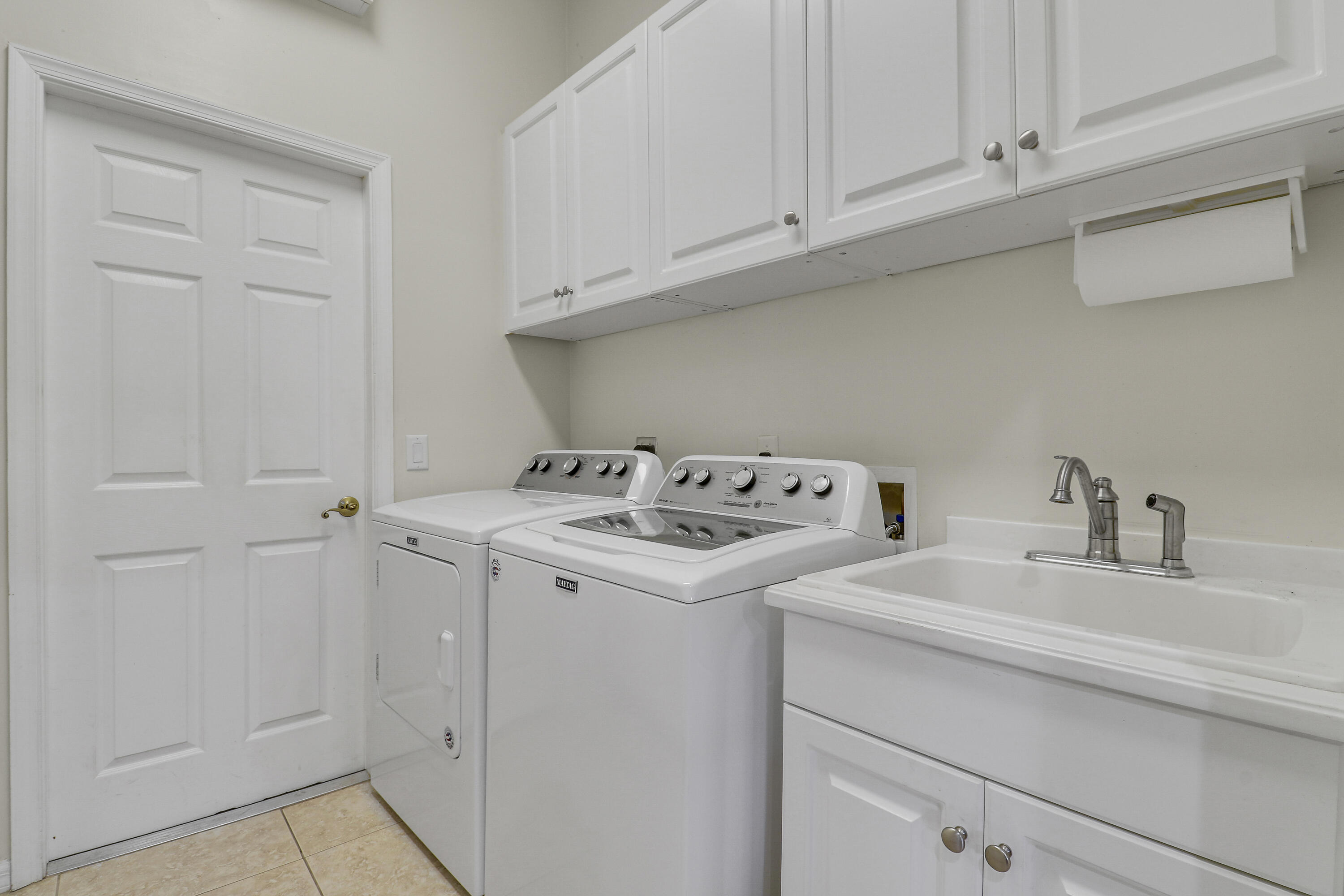 149 SE Ashley Oaks Way