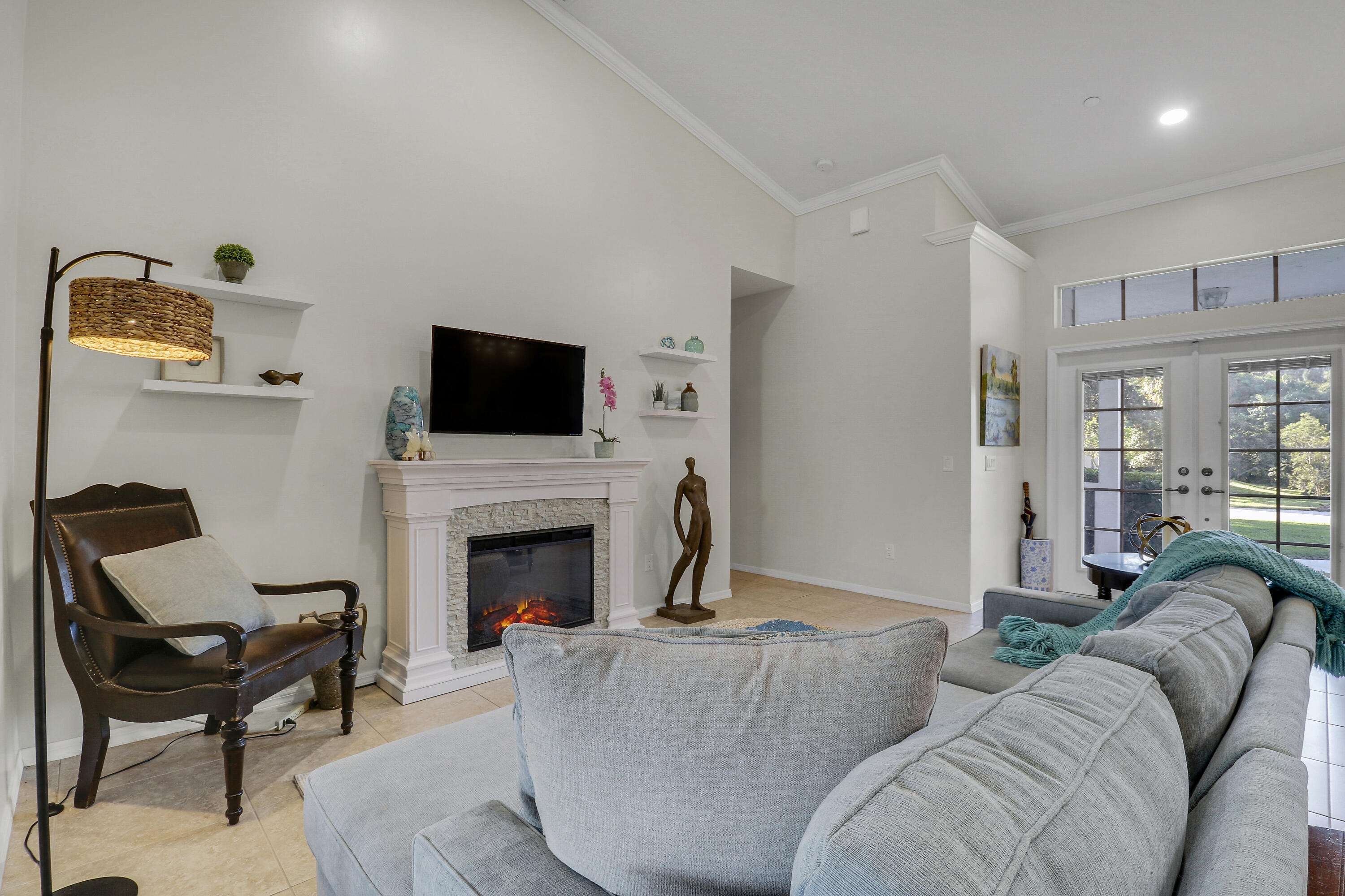 149 SE Ashley Oaks Way