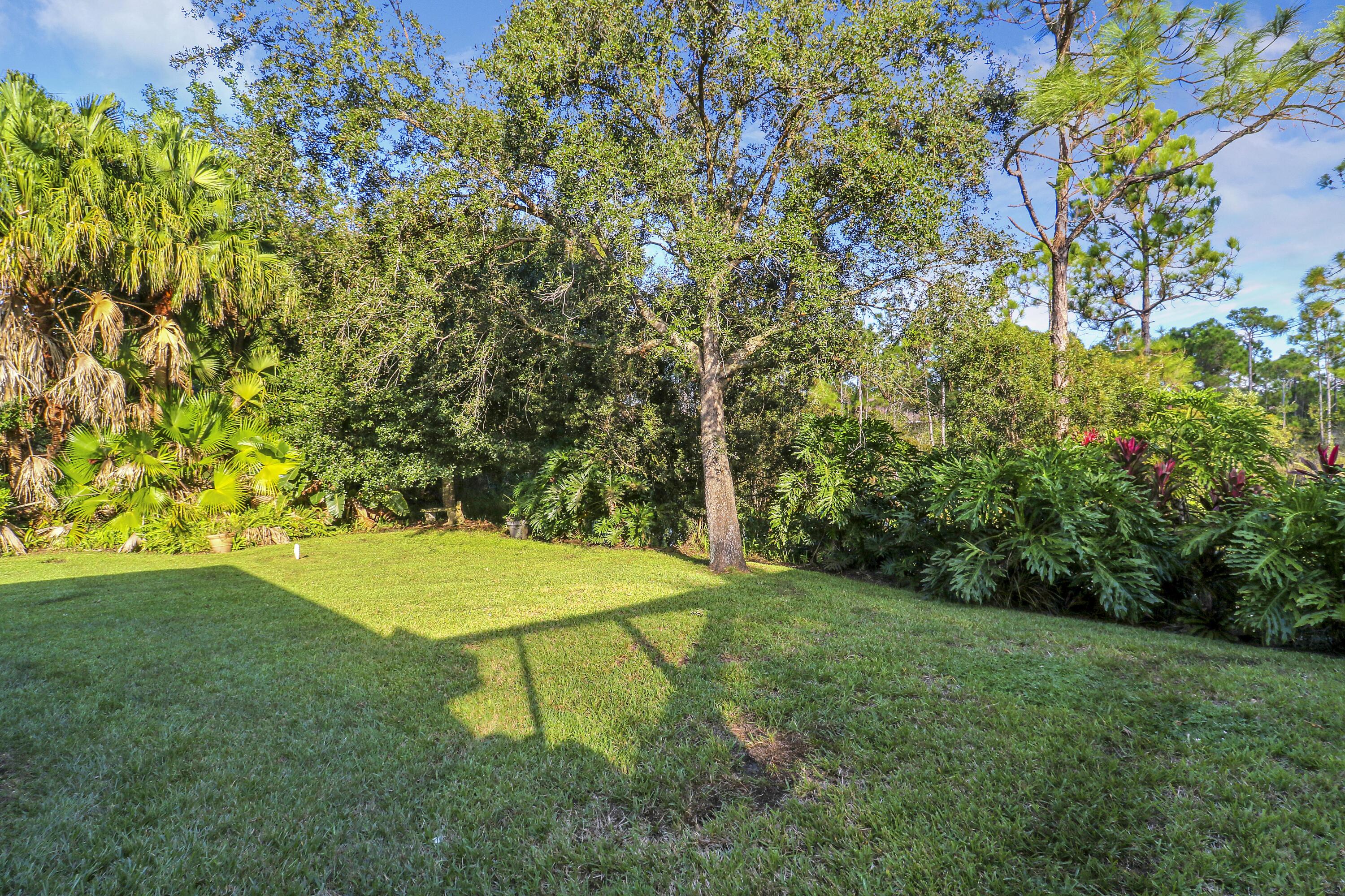 149 SE Ashley Oaks Way