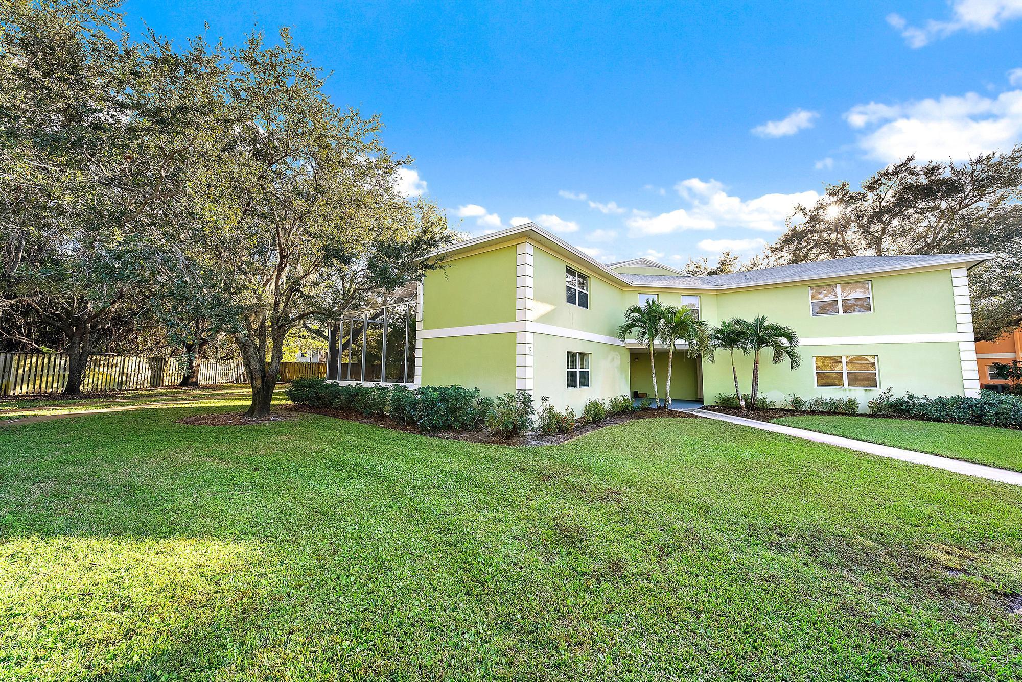 81 SE Beech Tree Lane, Stuart