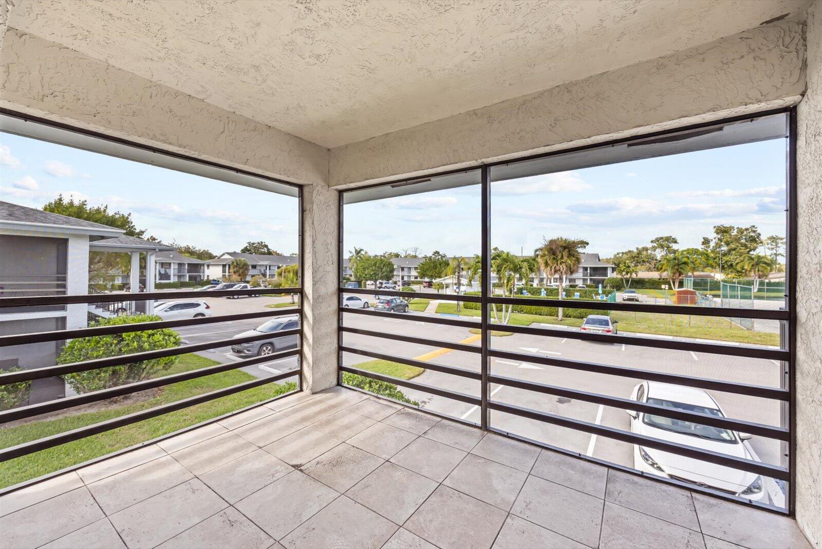 1250 SE Parkview Place C6