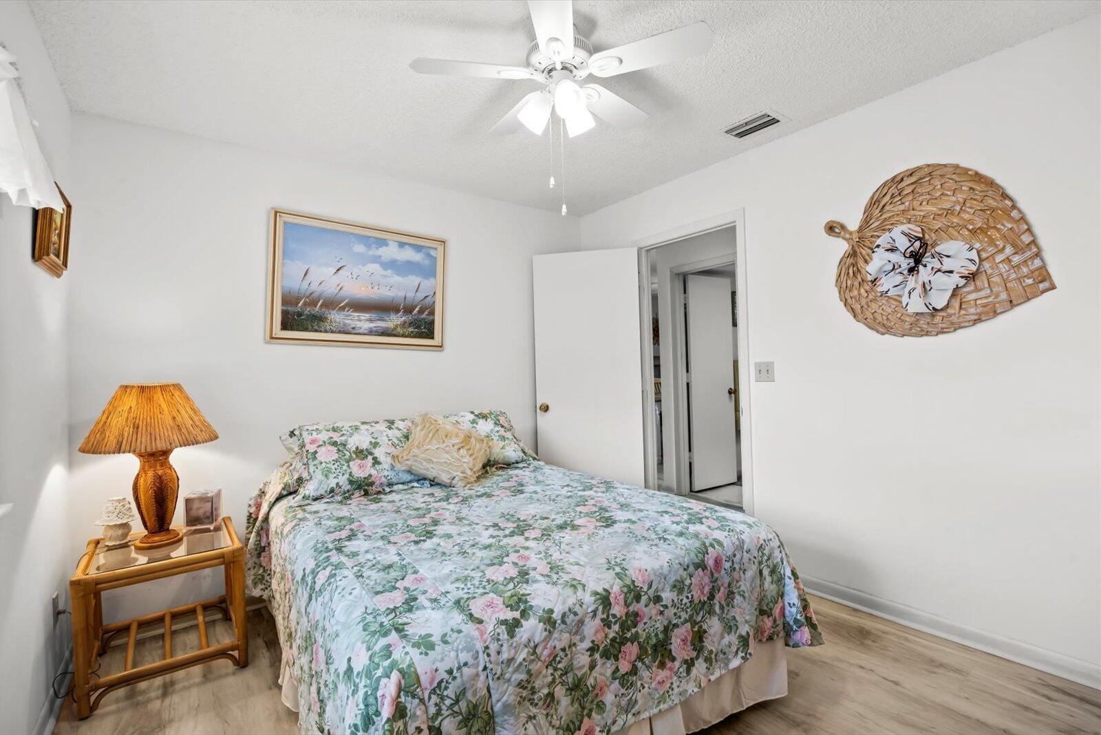 1250 SE Parkview Place C6