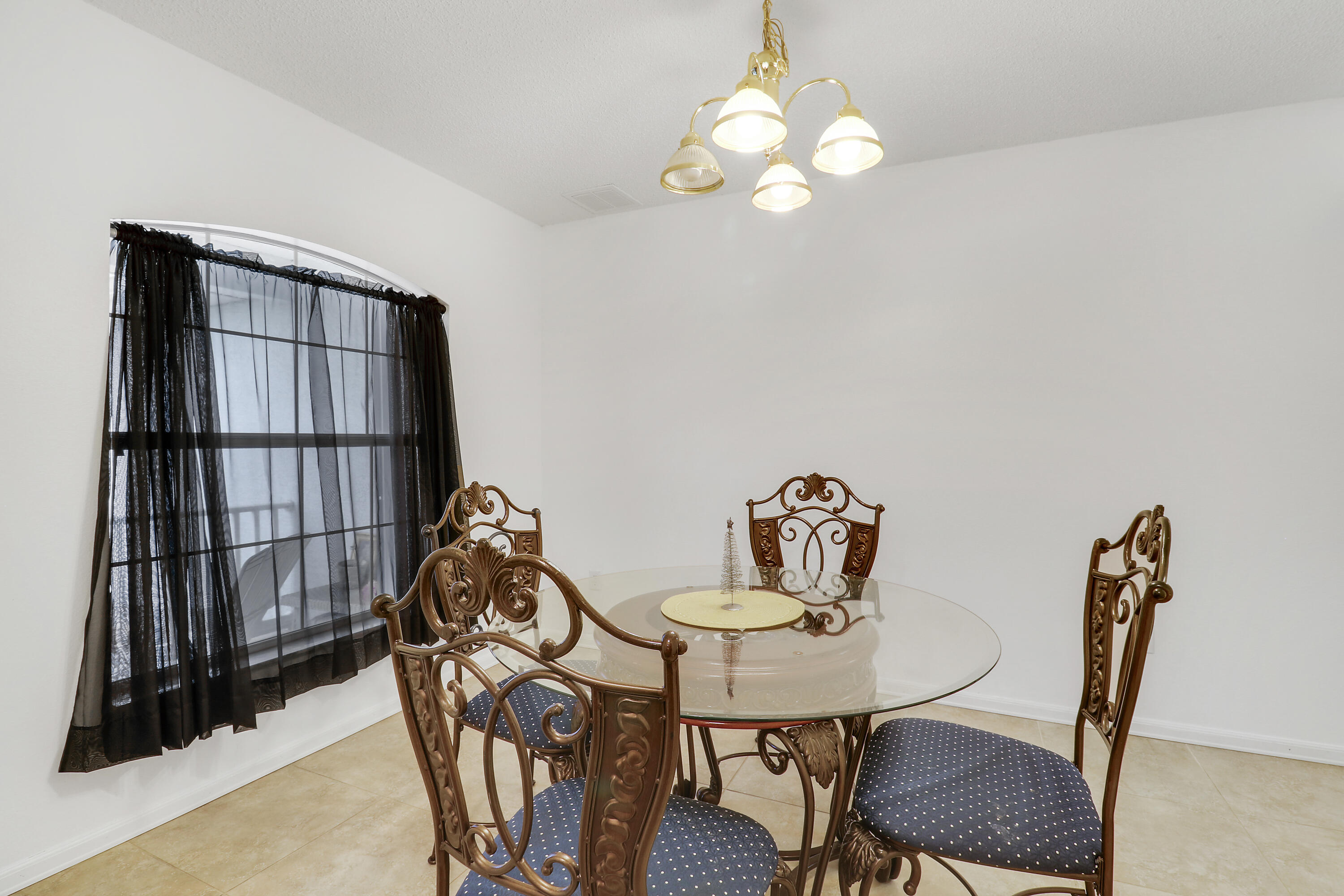 4074 SW Darwin Boulevard, Port St. Lucie