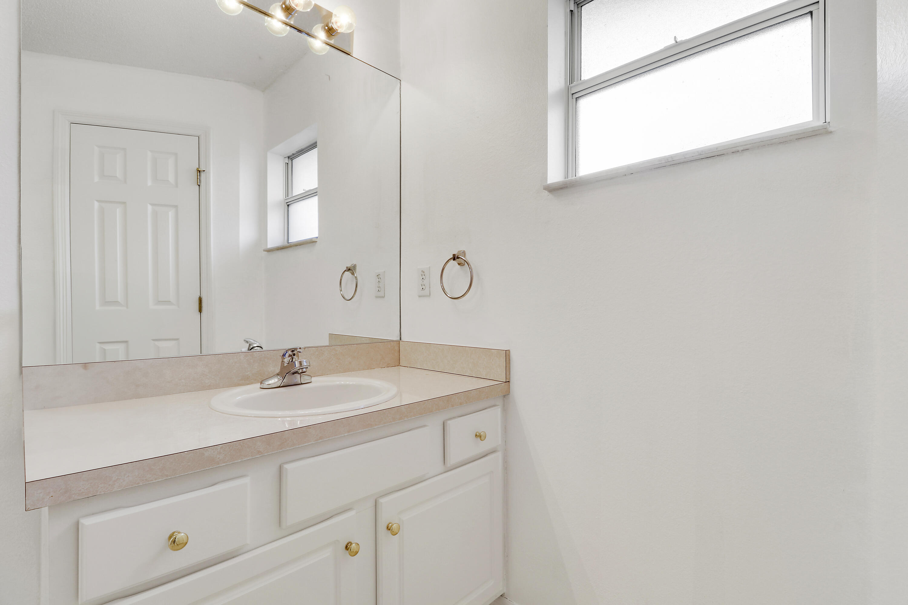 4074 SW Darwin Boulevard, Port St. Lucie