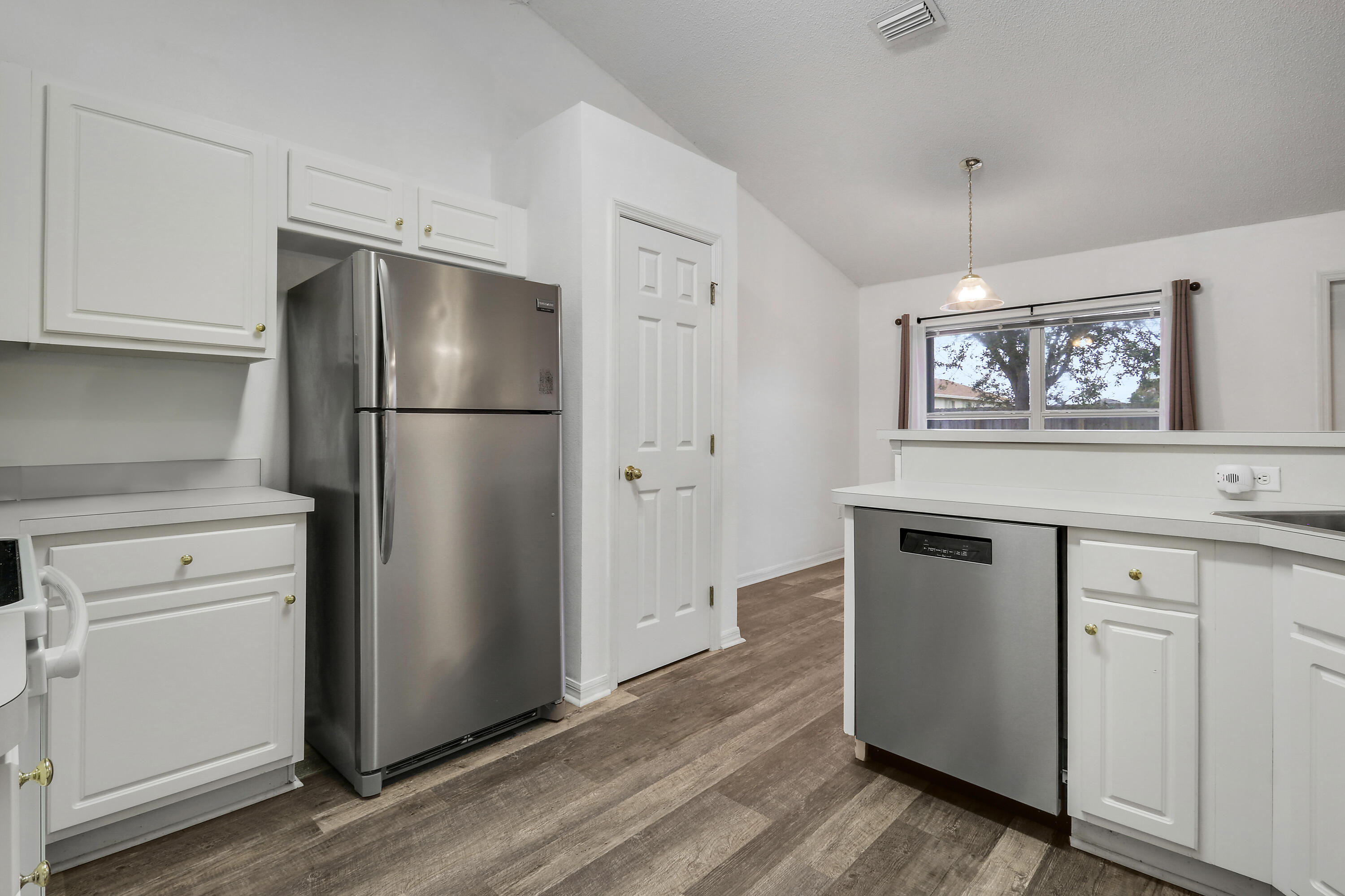 4074 SW Darwin Boulevard, Port St. Lucie