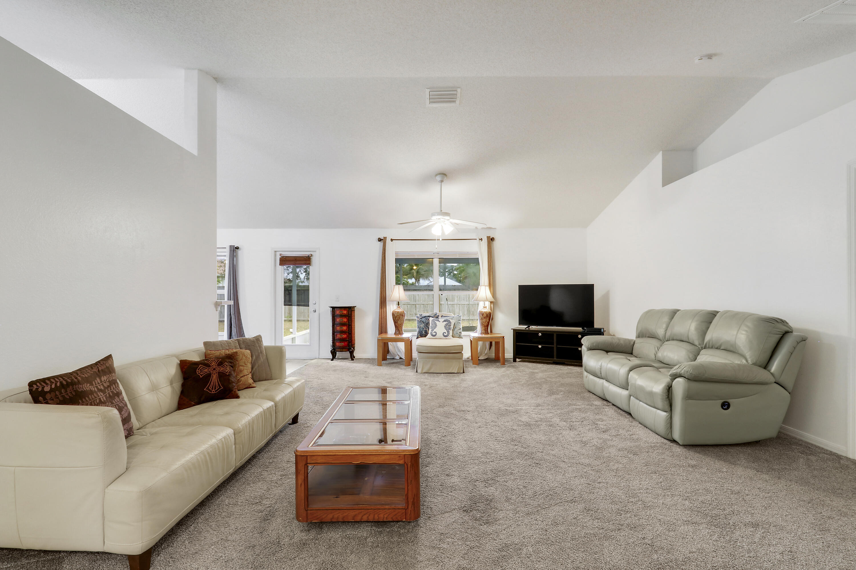 4074 SW Darwin Boulevard, Port St. Lucie