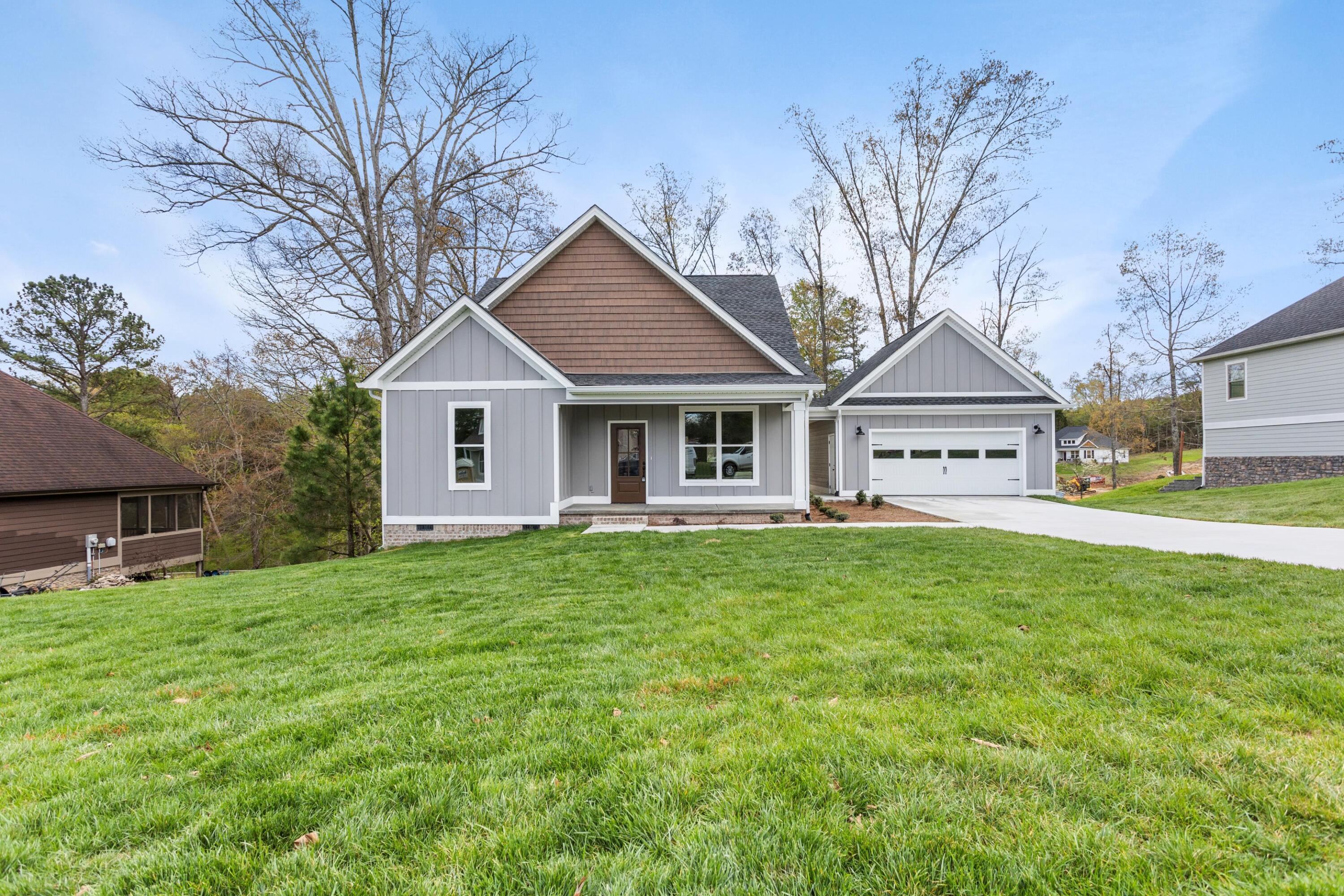 52 Stones River Drive