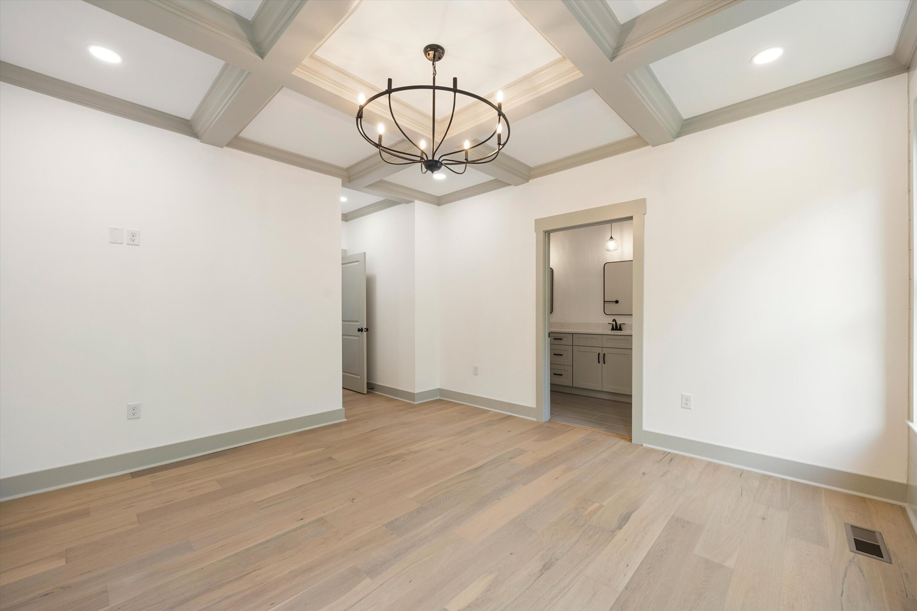 261 Sentry Oaks, 12