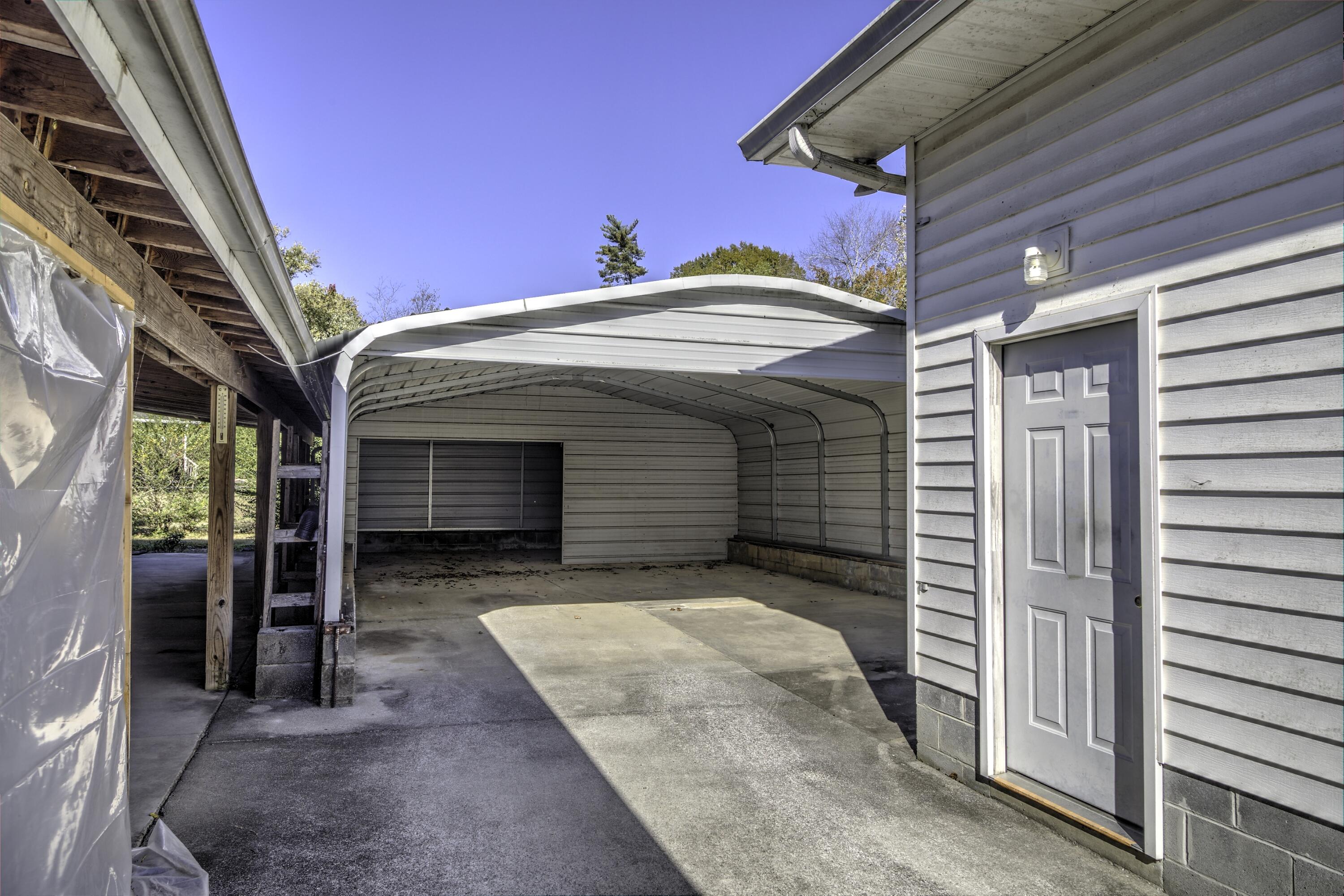 2412 Standifer Gap Road