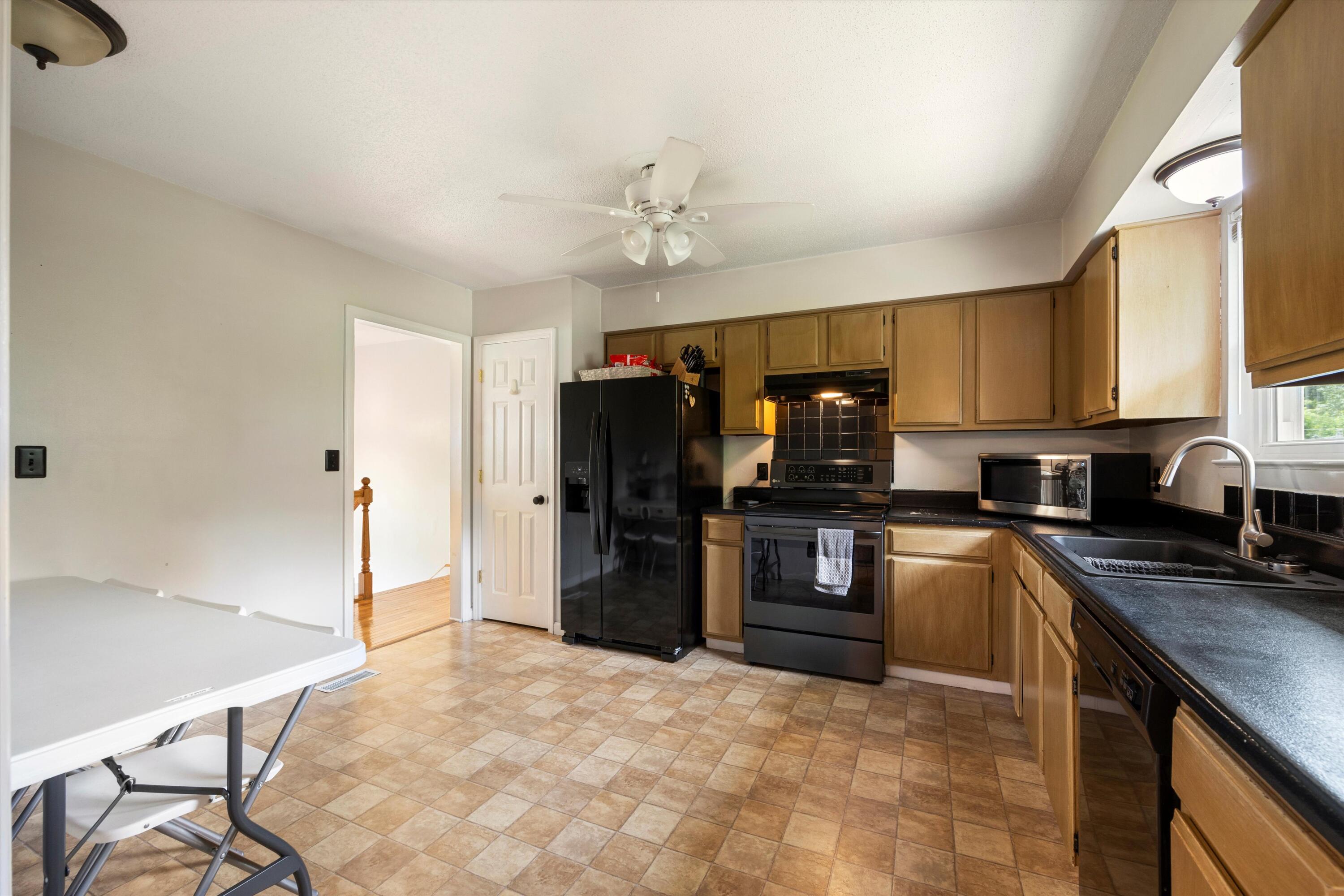 7010 Glacier Lane