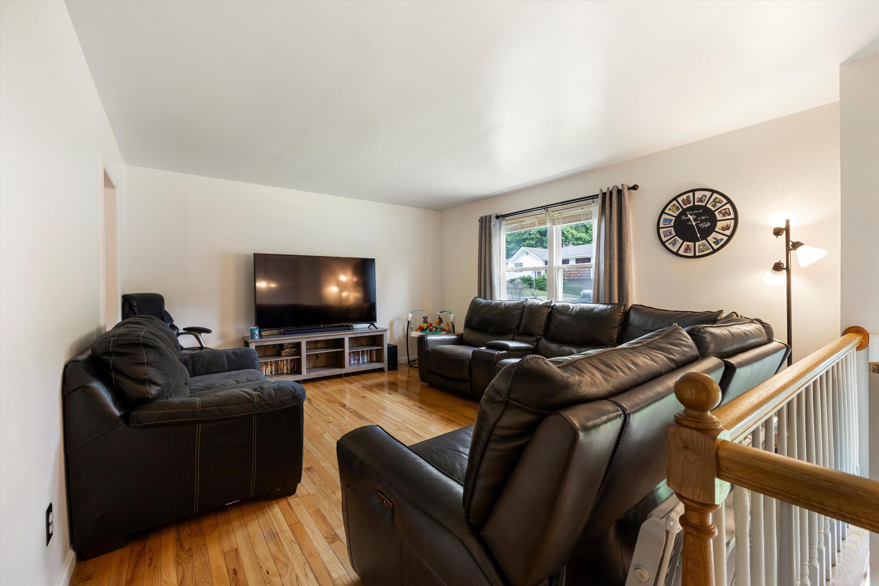7010 Glacier Lane