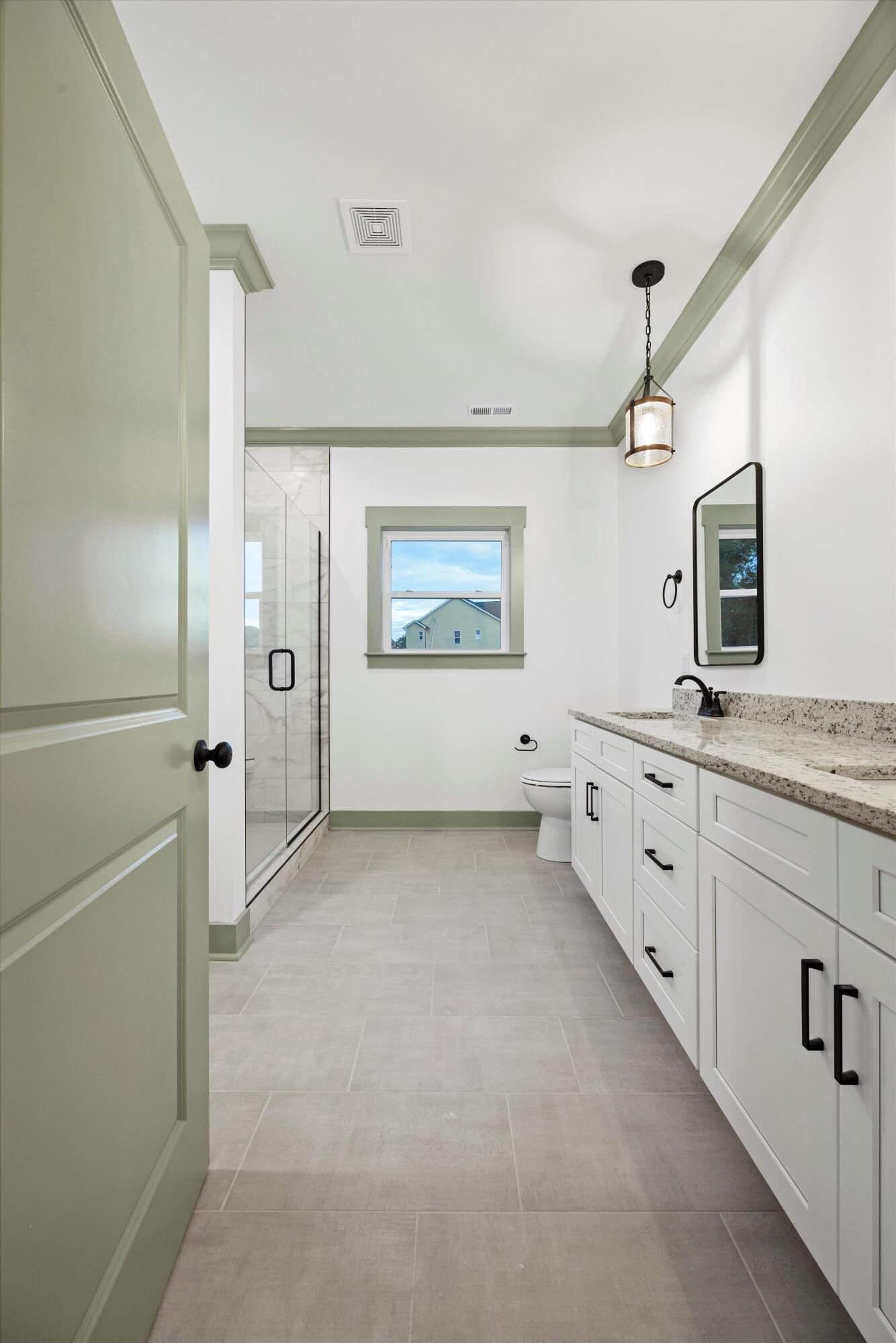 408 Sentry Oaks