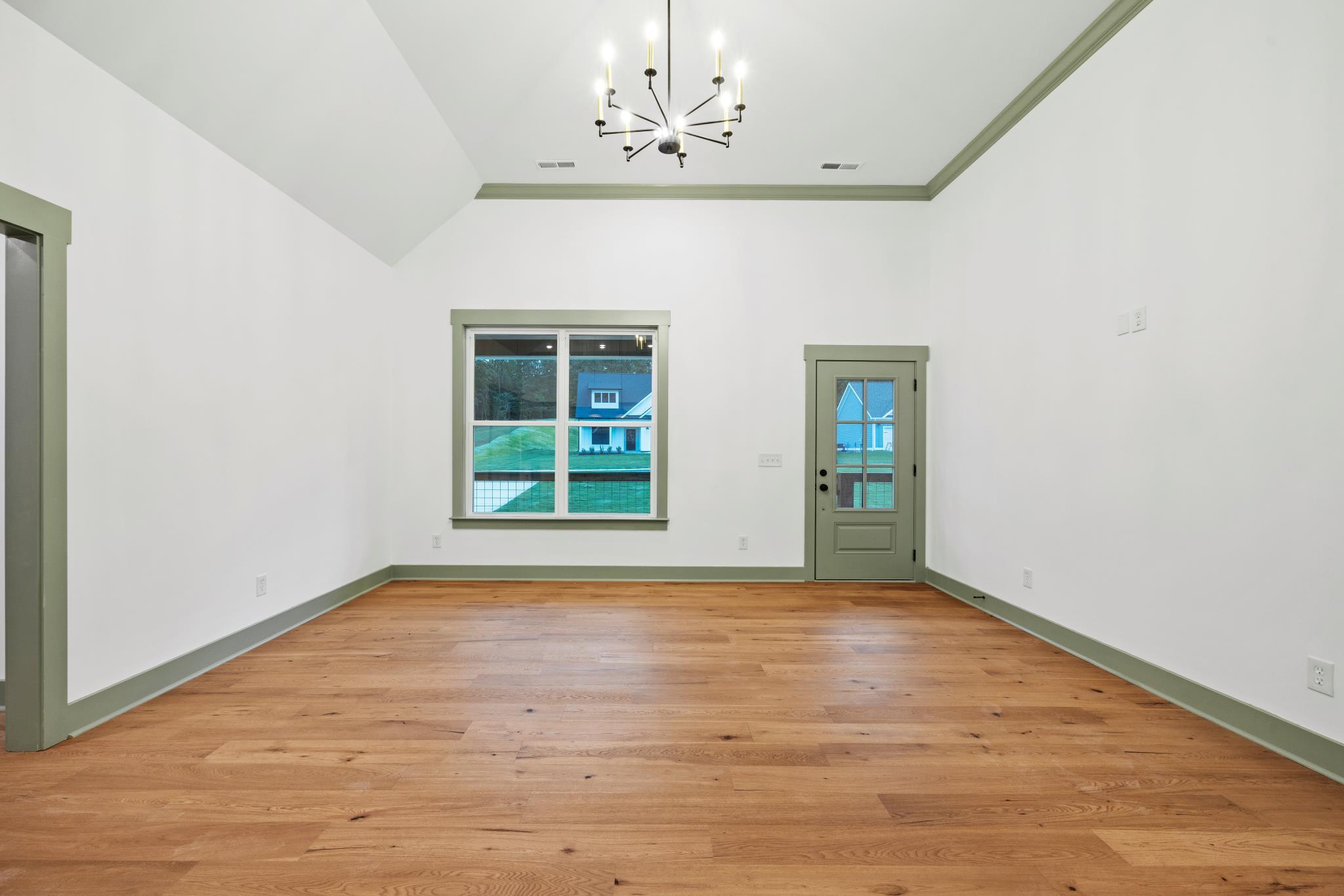 408 Sentry Oaks