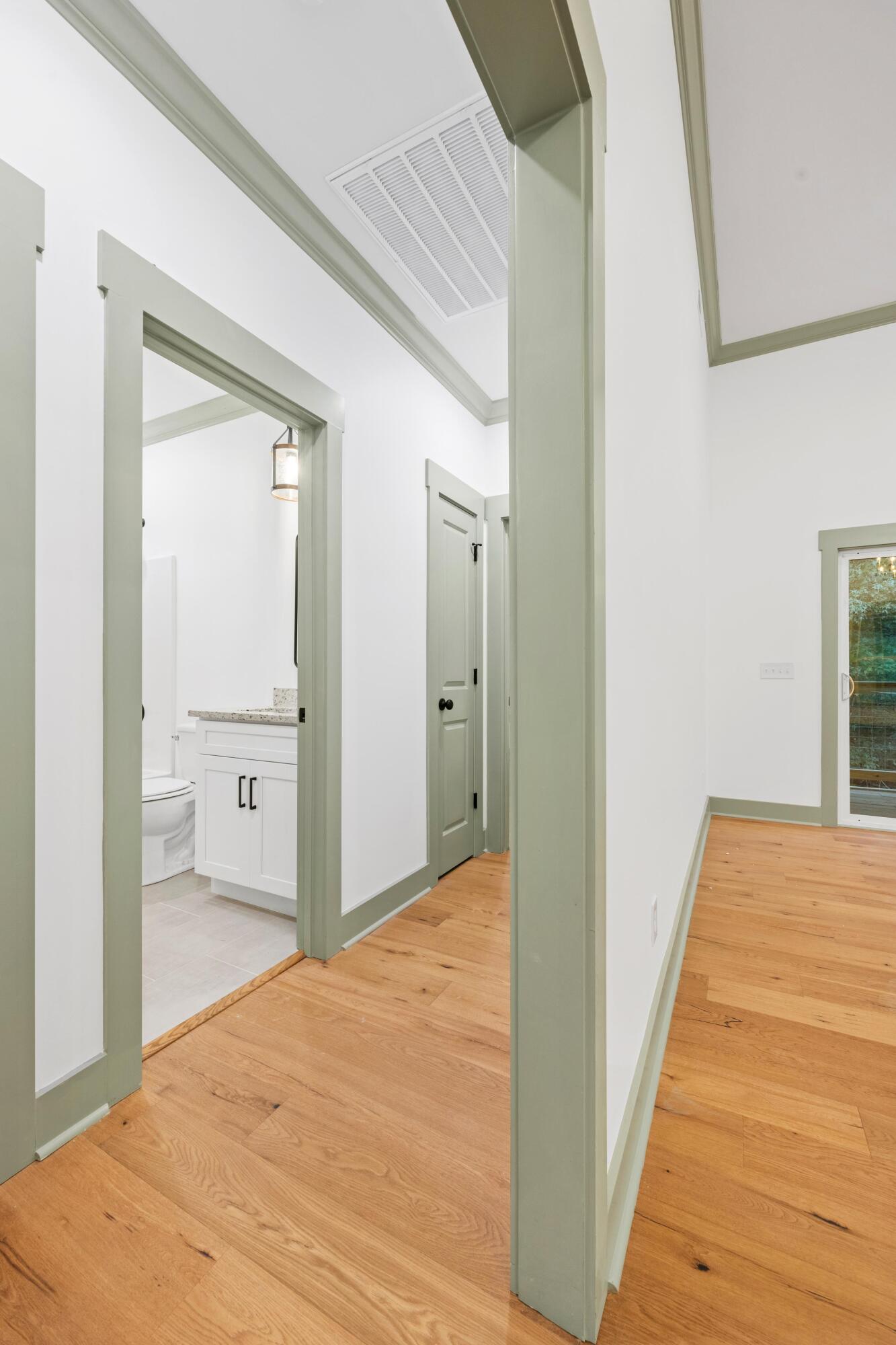 408 Sentry Oaks
